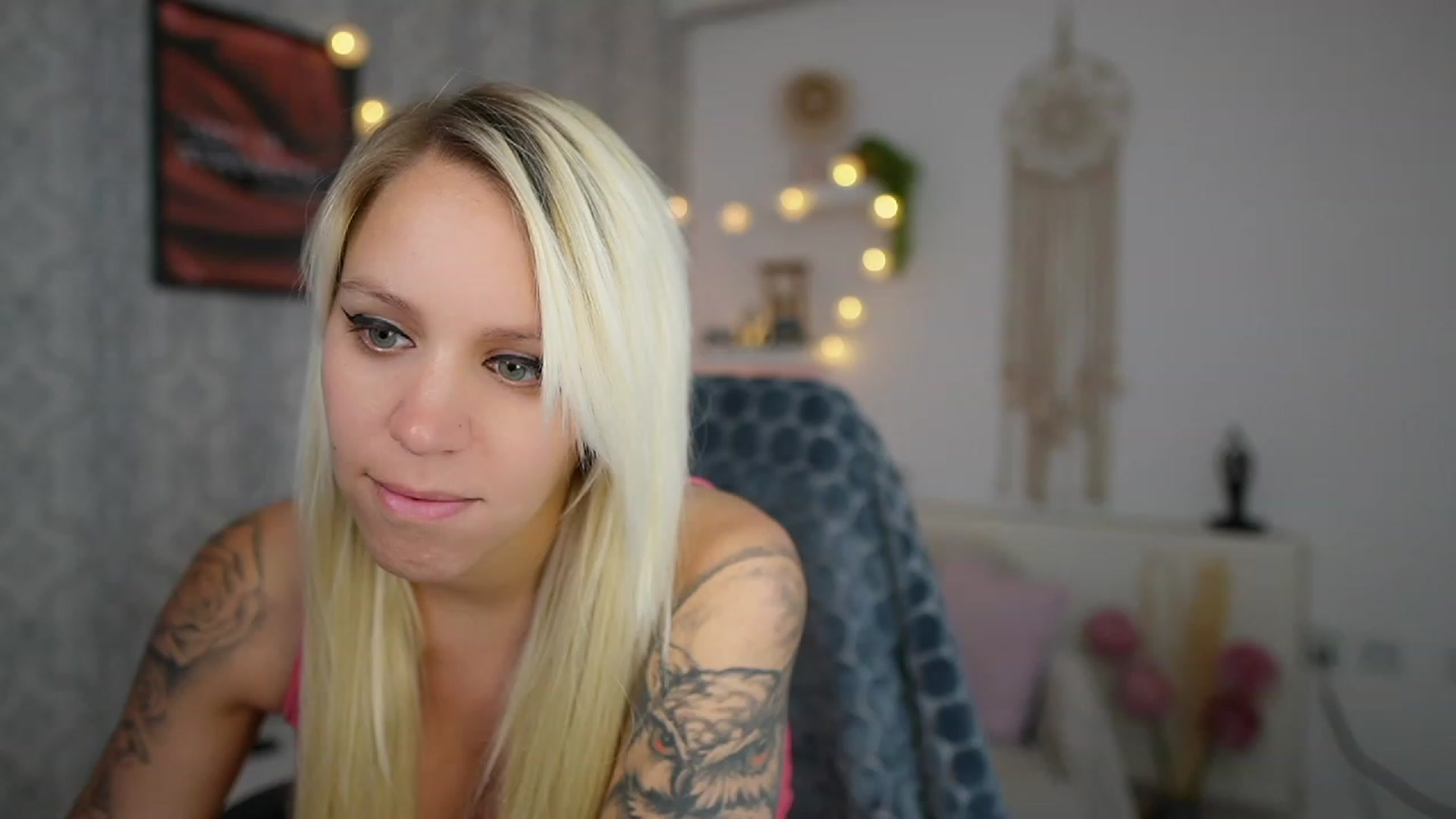 Gallery image thumbnail from Cherry__Blond's myfreecams stream on, 07/11/2023, 10:02 image 18 of 20