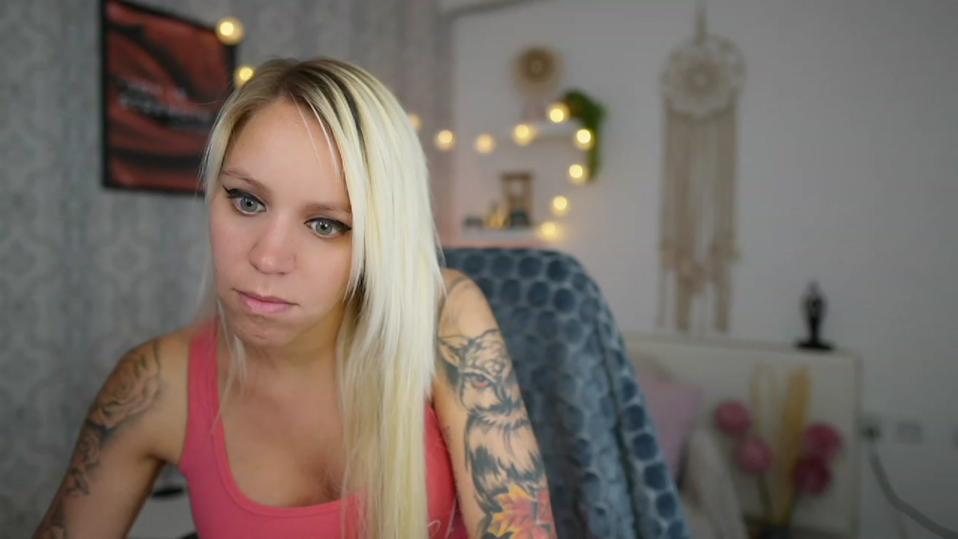 Gallery image thumbnail from Cherry__Blond's myfreecams stream on, 07/11/2023, 12:43 image 14 of 20