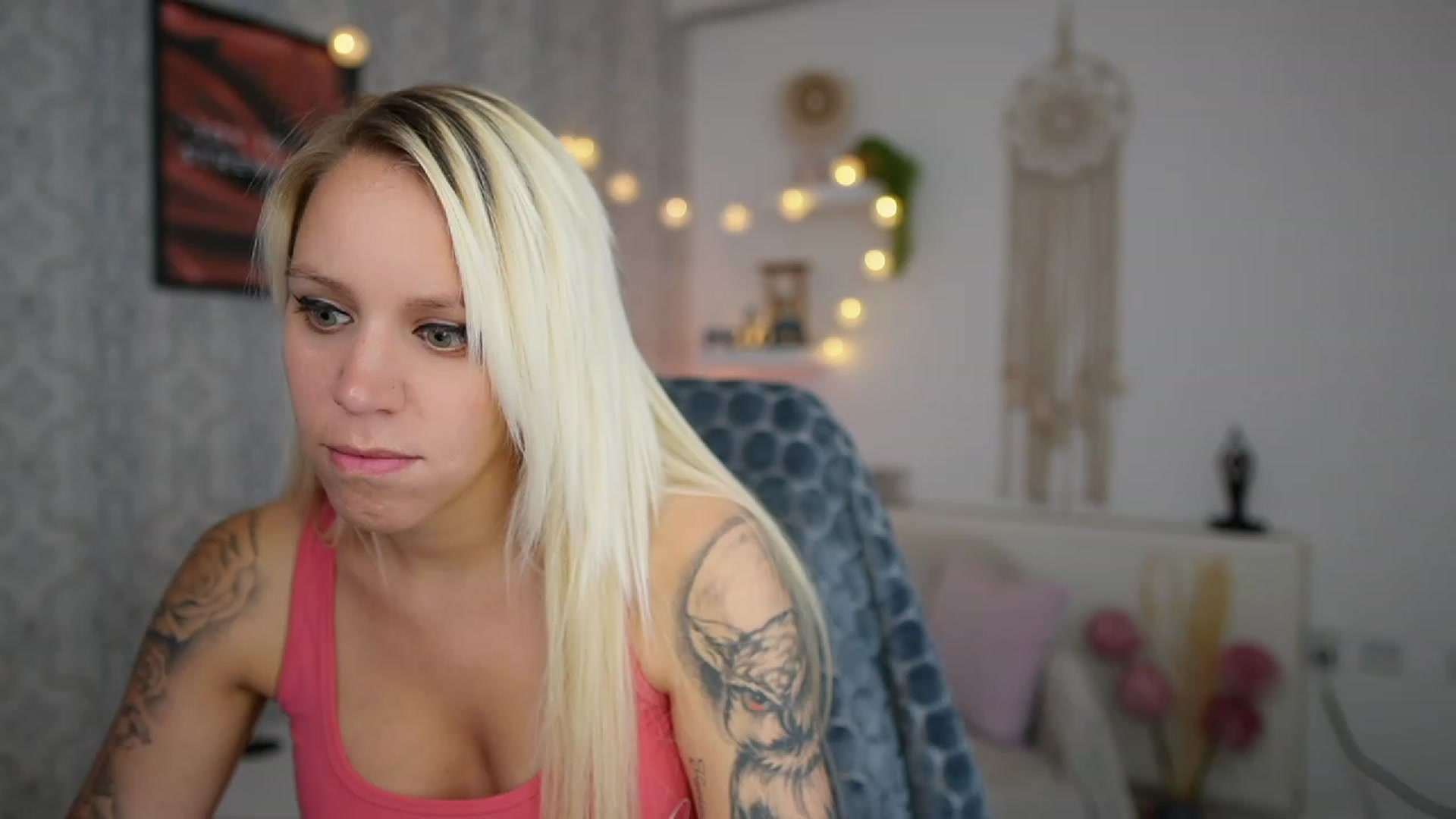 Gallery image thumbnail from Cherry__Blond's myfreecams stream on, 07/11/2023, 12:43 image 9 of 20