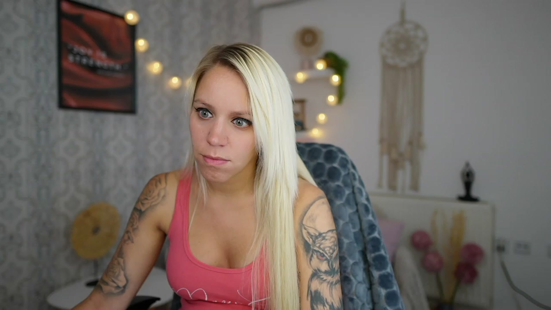 Gallery image thumbnail from Cherry__Blond's myfreecams stream on, 07/11/2023, 12:43 image 16 of 20