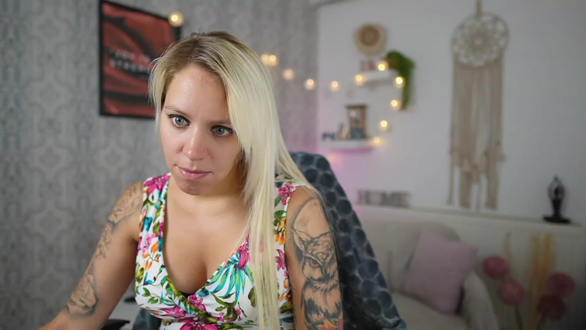 Gallery image thumbnail from Cherry__Blond's myfreecams stream on, 07/12/2023, 09:56 image 17 of 20