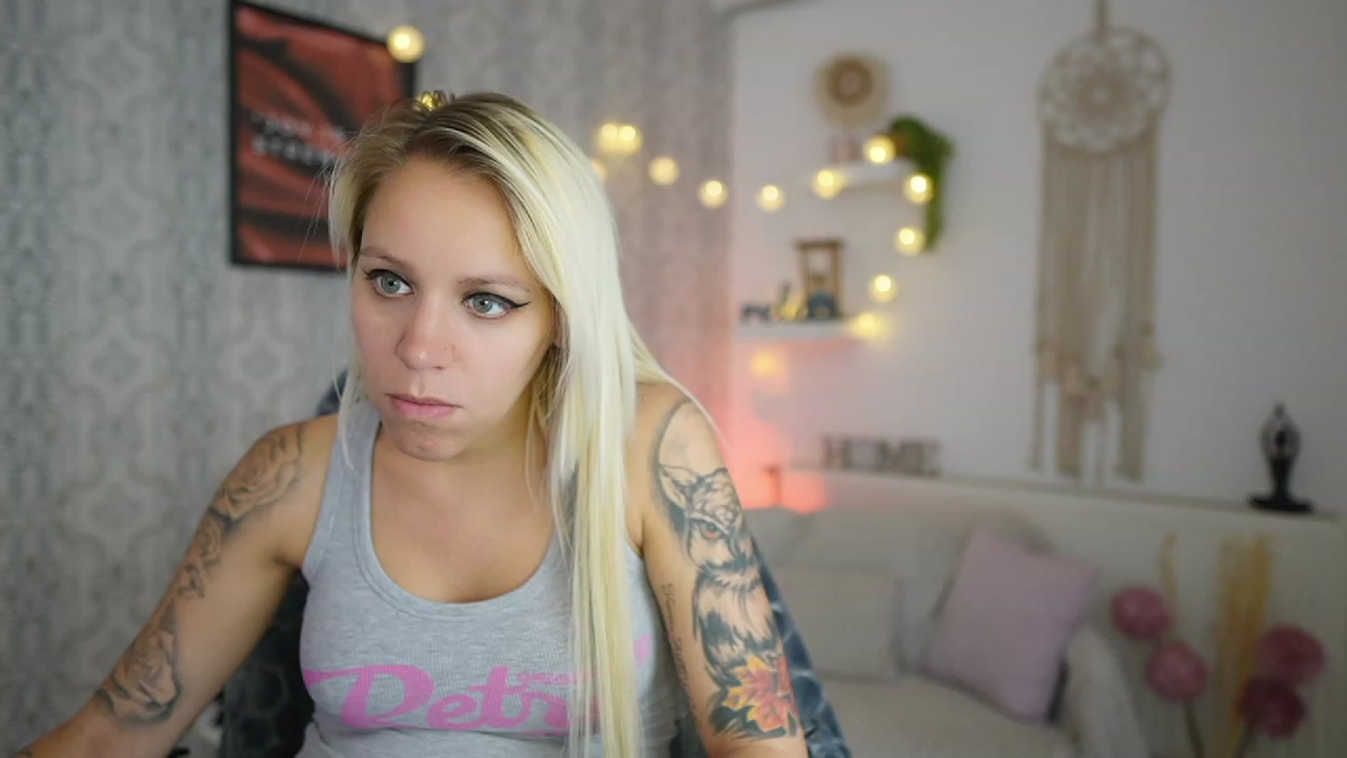 Gallery image thumbnail from Cherry__Blond's myfreecams stream on, 07/12/2023, 12:48 image 3 of 20