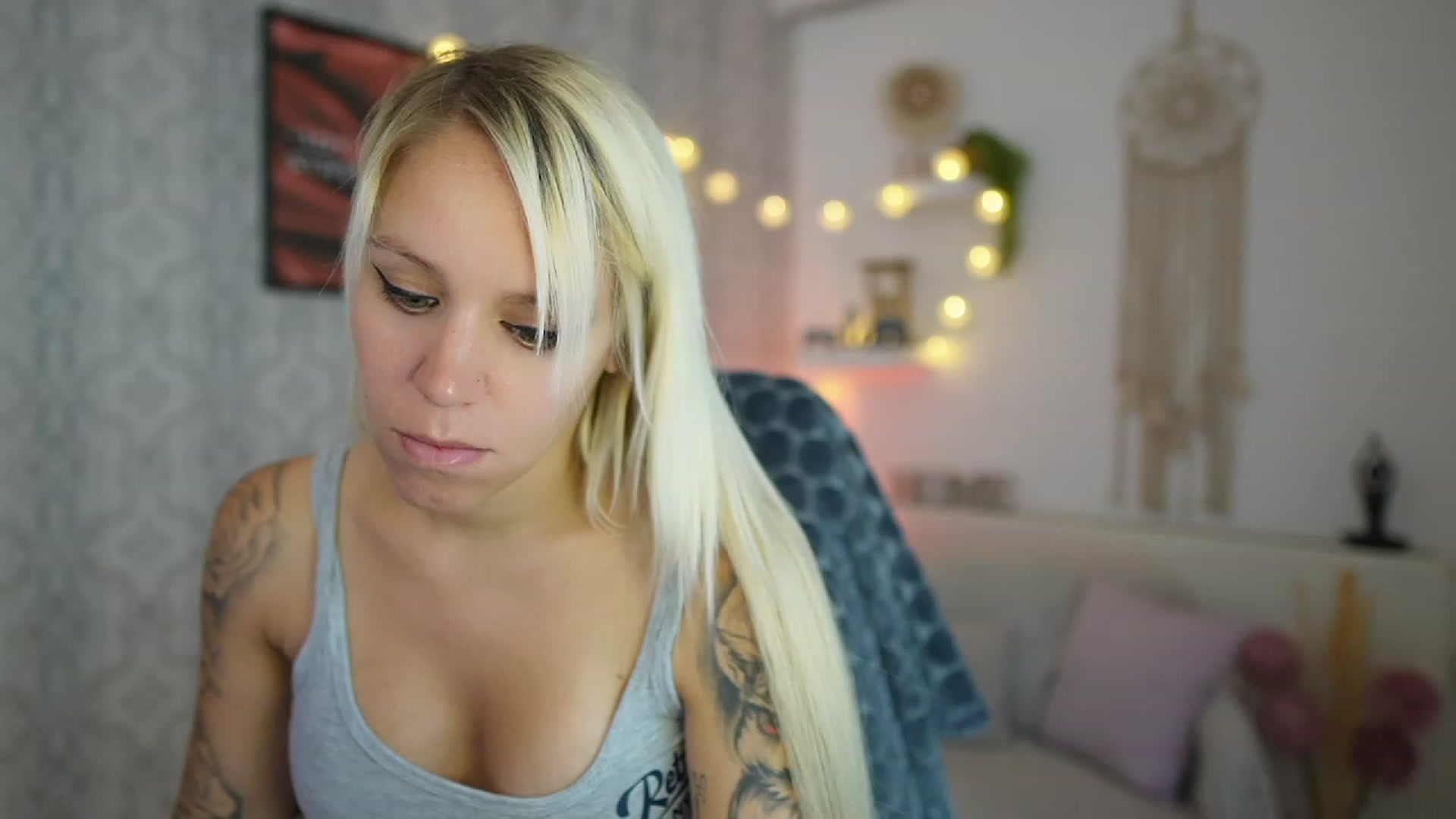 Gallery image thumbnail from Cherry__Blond's myfreecams stream on, 07/13/2023, 09:57 image 8 of 20