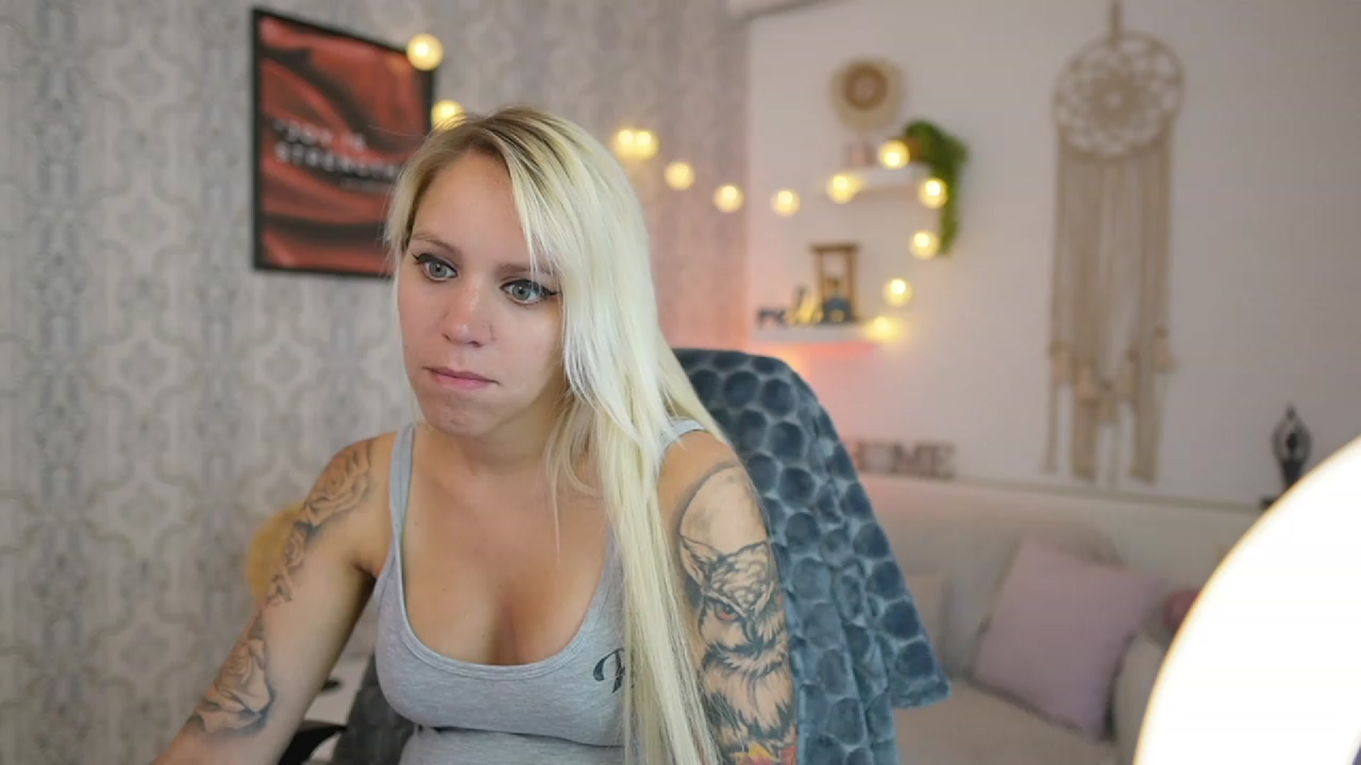 Gallery image thumbnail from Cherry__Blond's myfreecams stream on, 07/13/2023, 12:19 image 8 of 20