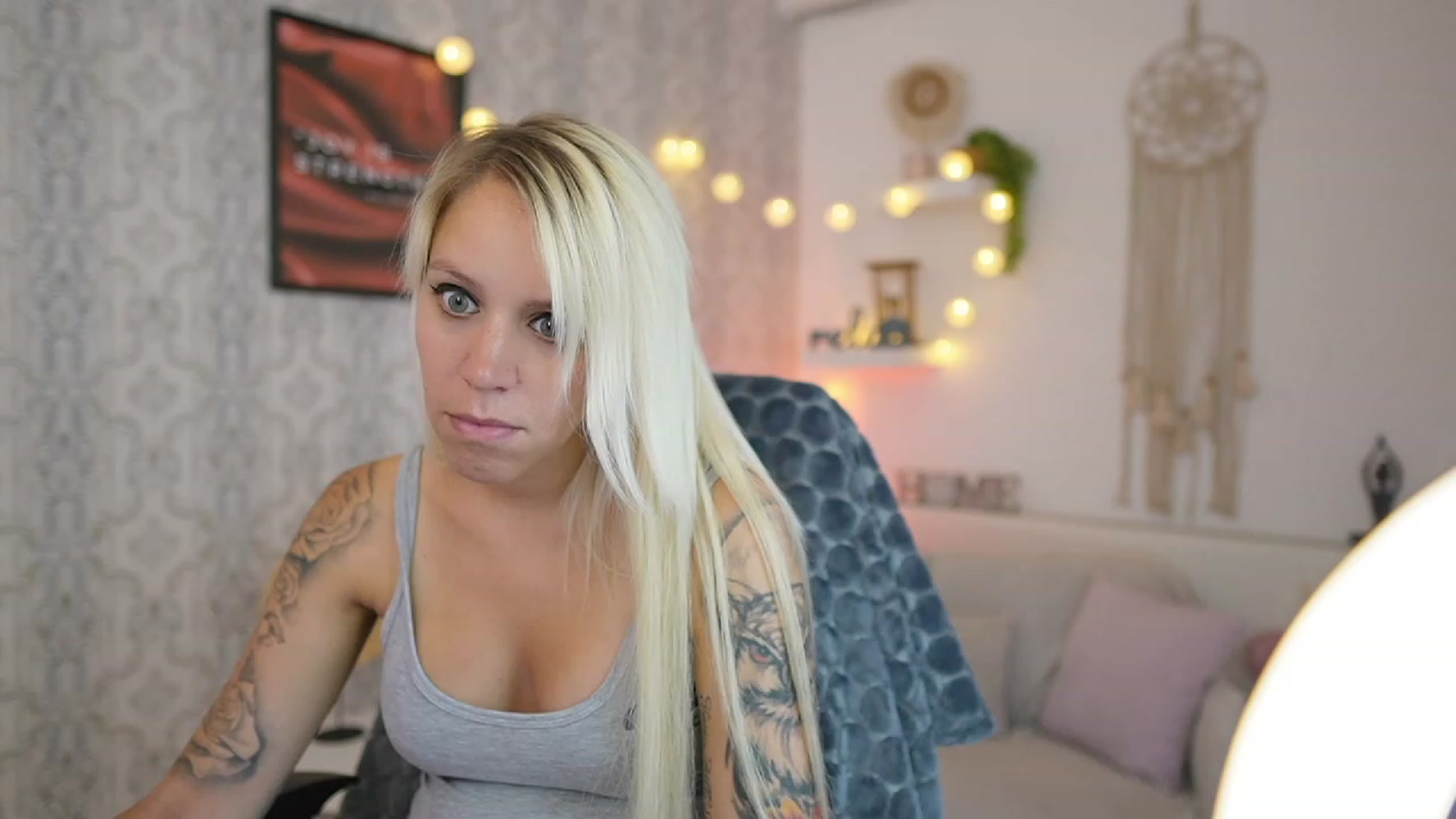 Gallery image thumbnail from Cherry__Blond's myfreecams stream on, 07/13/2023, 12:19 image 12 of 20