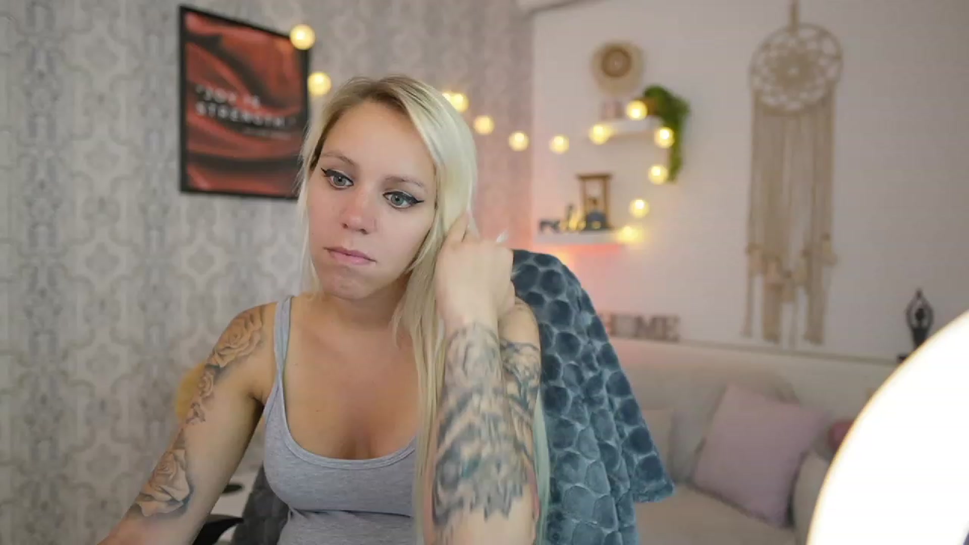 Gallery image thumbnail from Cherry__Blond's myfreecams stream on, 07/13/2023, 12:19 image 5 of 20