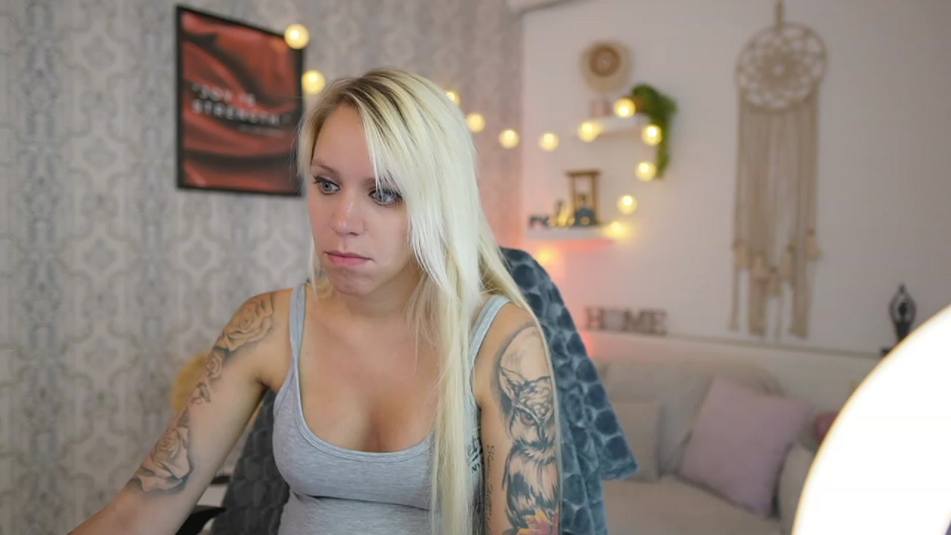 Gallery image thumbnail from Cherry__Blond's myfreecams stream on, 07/13/2023, 12:19 image 10 of 20