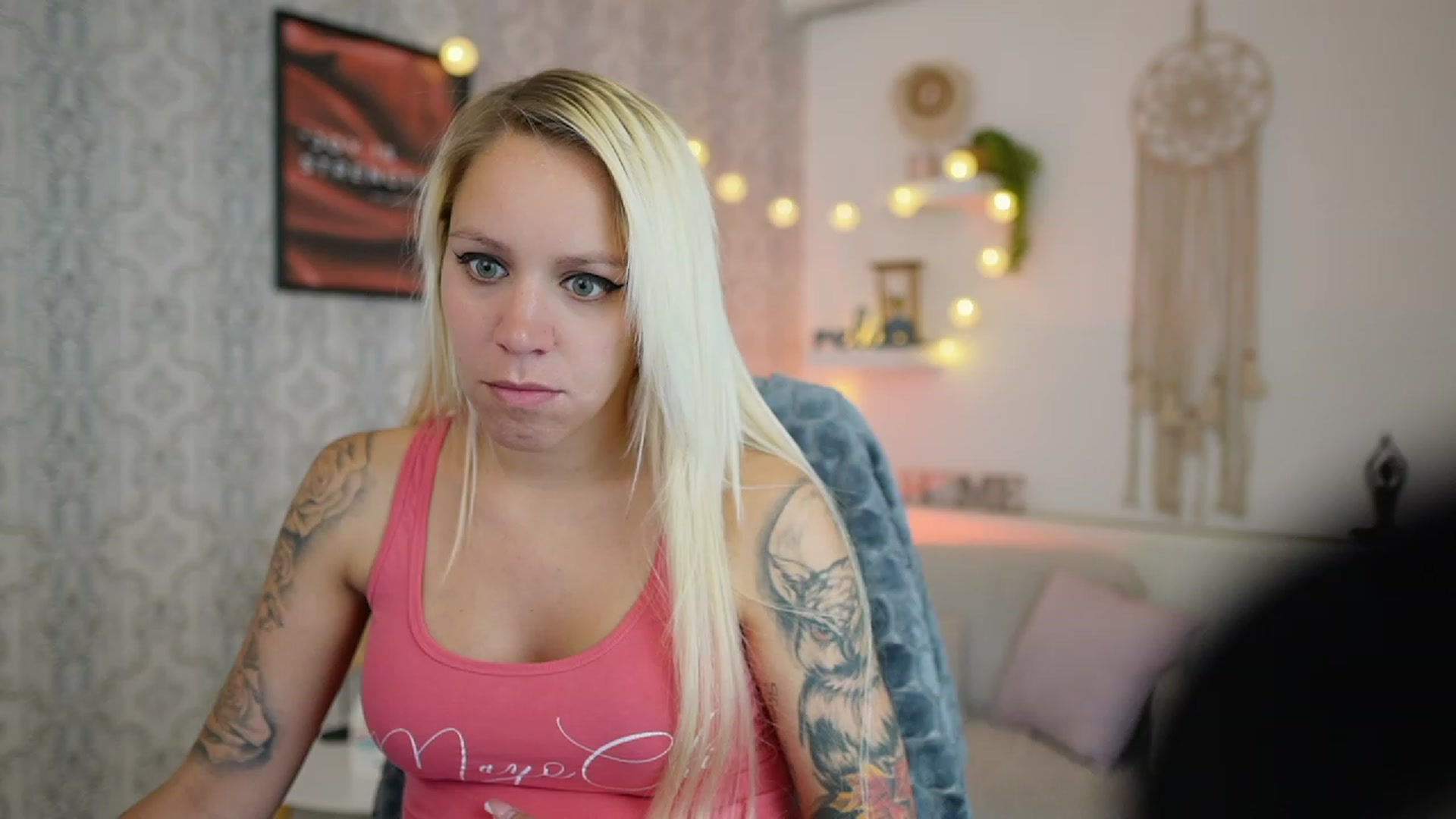 Gallery image thumbnail from Cherry__Blond's myfreecams stream on, 07/14/2023, 10:57 image 17 of 20