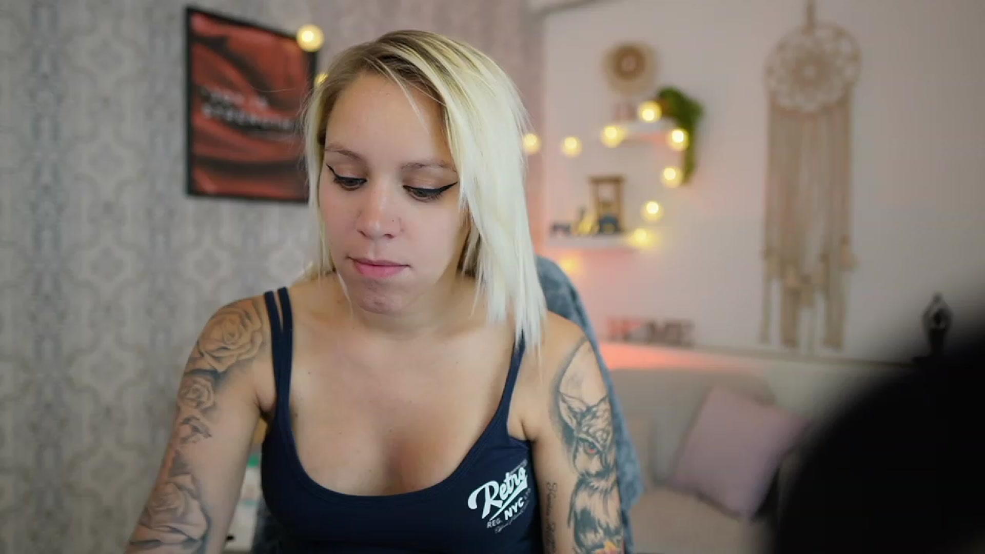 Gallery image thumbnail from Cherry__Blond's myfreecams stream on, 07/14/2023, 10:57 image 13 of 20