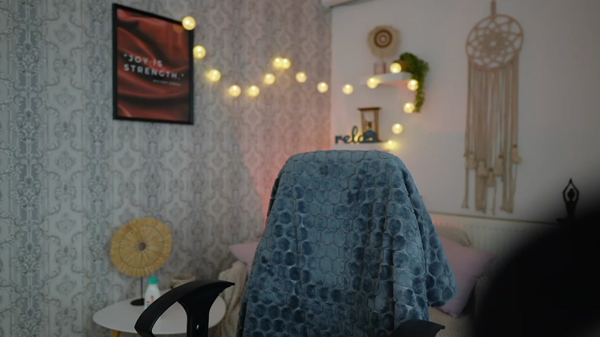 Gallery image thumbnail from Cherry__Blond's myfreecams stream on, 07/14/2023, 10:57 image 15 of 20