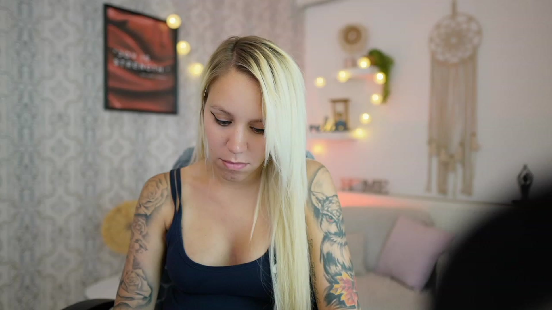Gallery image thumbnail from Cherry__Blond's myfreecams stream on, 07/14/2023, 10:57 image 1 of 20