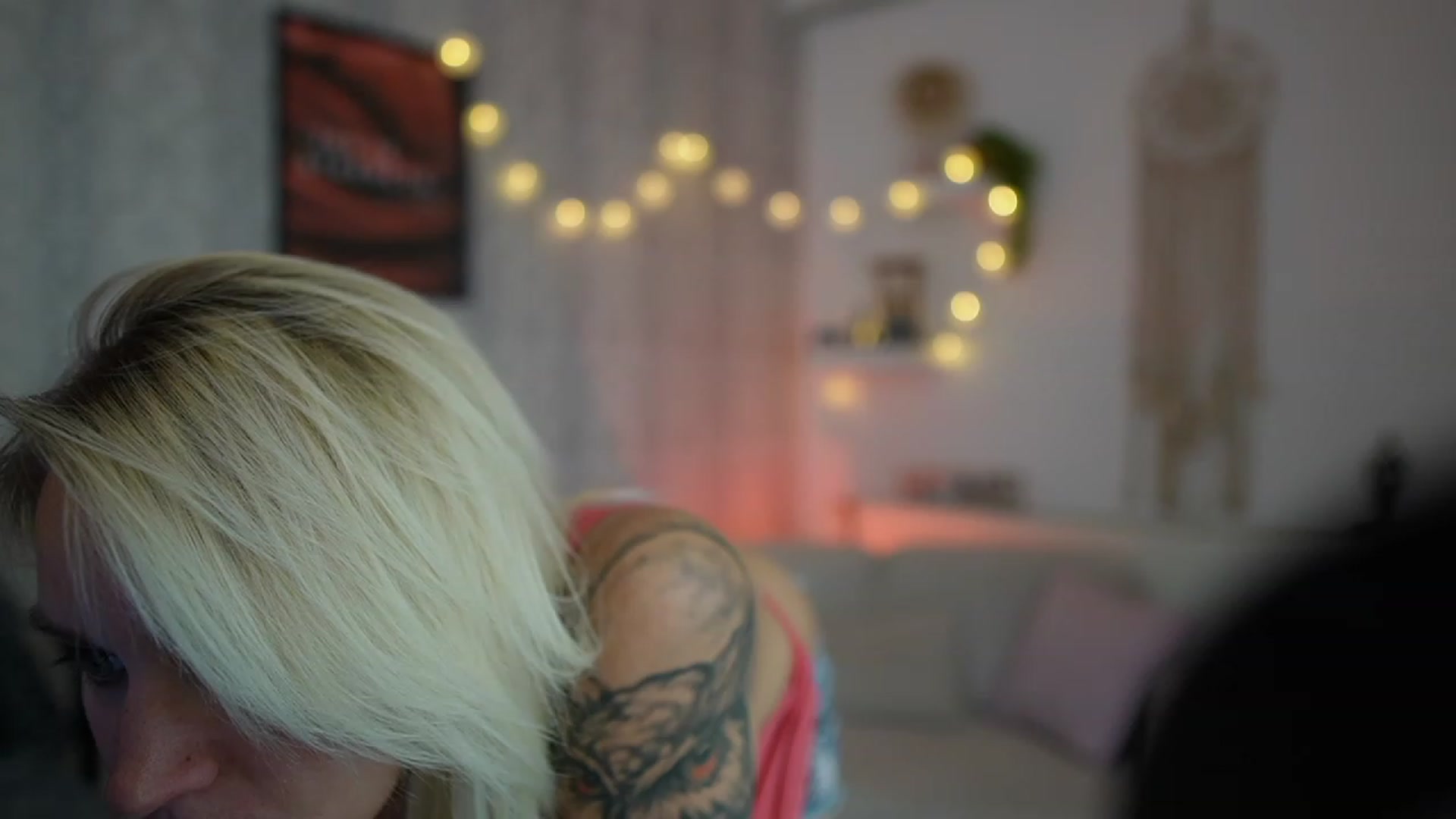 Gallery image thumbnail from Cherry__Blond's myfreecams stream on, 07/14/2023, 12:19 image 2 of 20