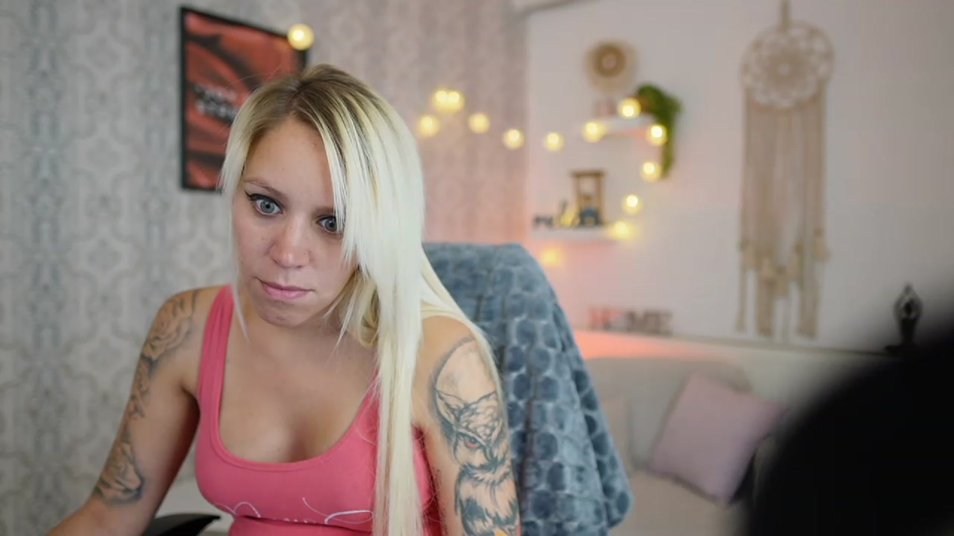 Gallery image thumbnail from Cherry__Blond's myfreecams stream on, 07/14/2023, 12:19 image 12 of 20