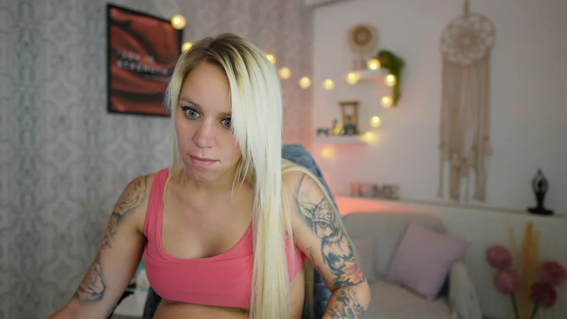 Gallery image thumbnail from Cherry__Blond's myfreecams stream on, 07/14/2023, 12:19 image 14 of 20