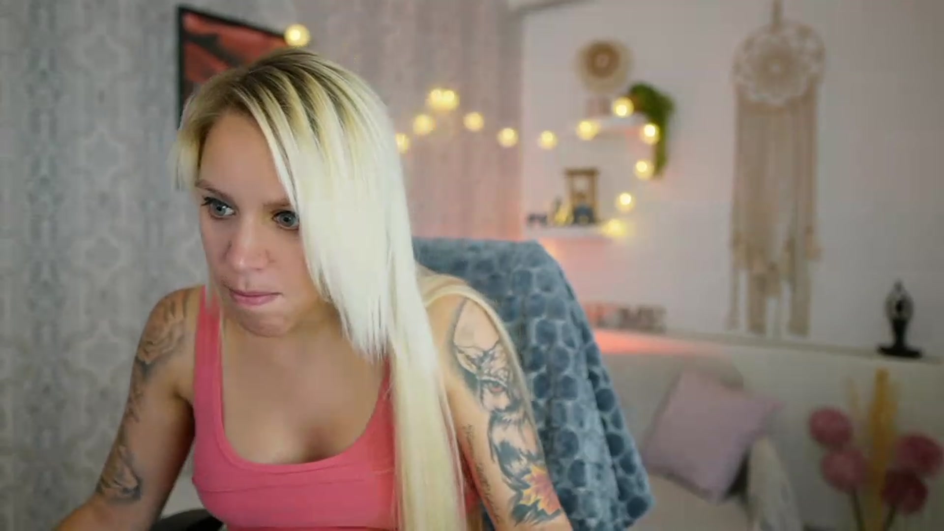 Gallery image thumbnail from Cherry__Blond's myfreecams stream on, 07/14/2023, 12:19 image 15 of 20
