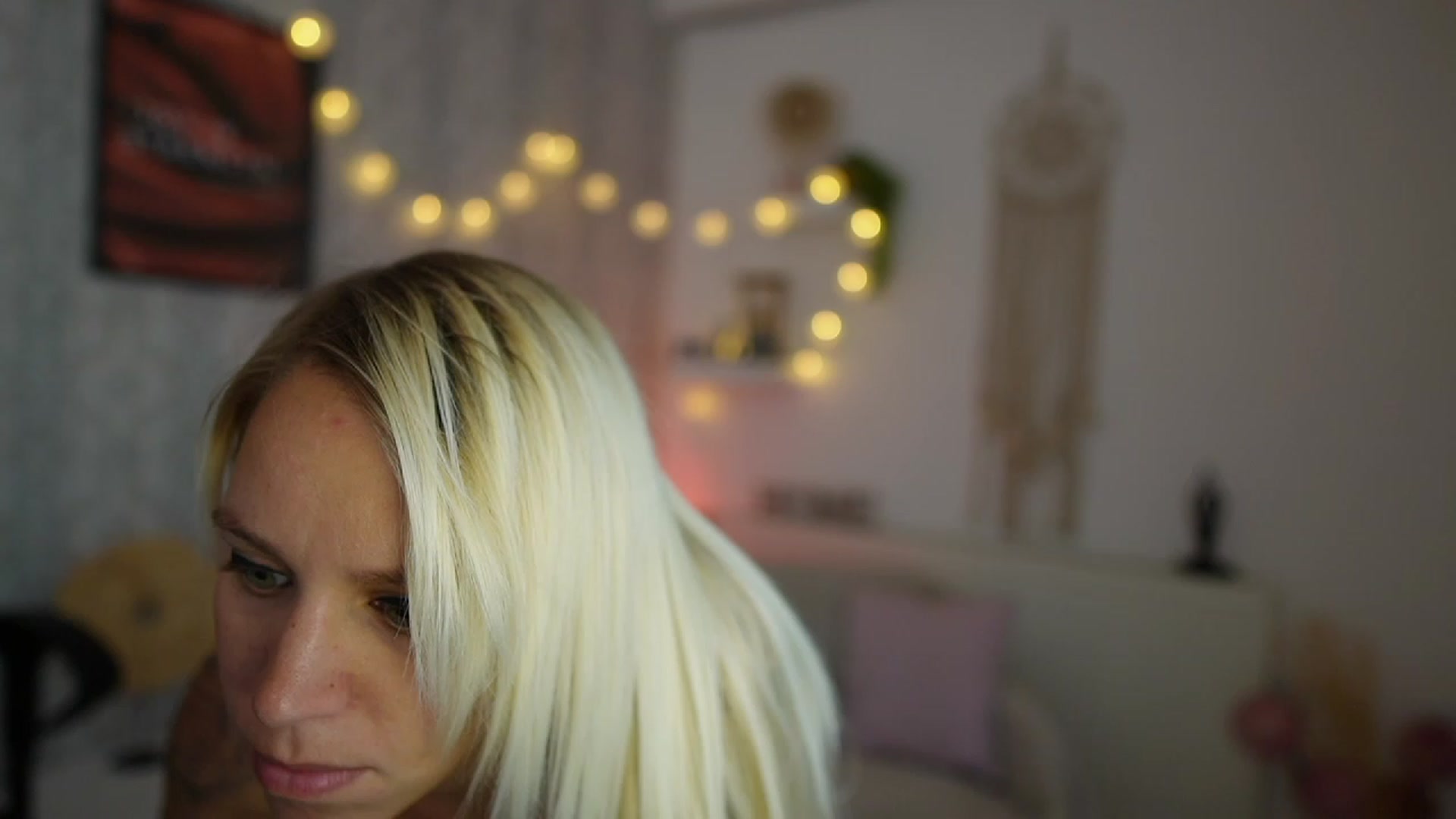 Gallery image thumbnail from Cherry__Blond's myfreecams stream on, 07/18/2023, 07:49 image 5 of 20