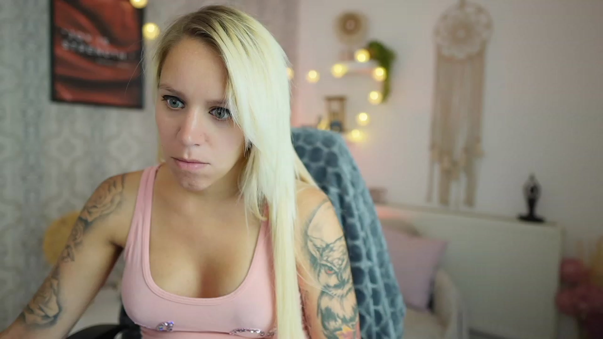 Gallery image thumbnail from Cherry__Blond's myfreecams stream on, 07/21/2023, 09:05 image 7 of 20
