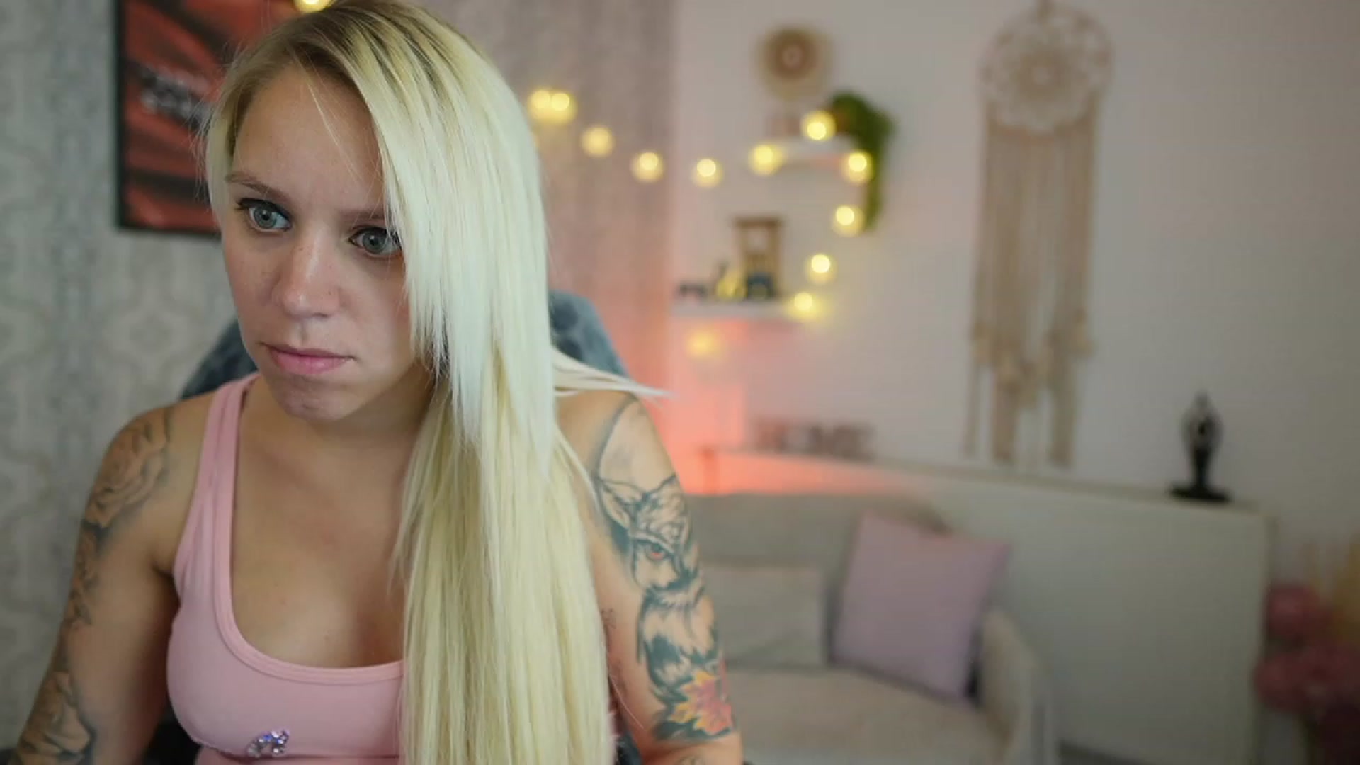 Gallery image thumbnail from Cherry__Blond's myfreecams stream on, 07/21/2023, 09:05 image 16 of 20