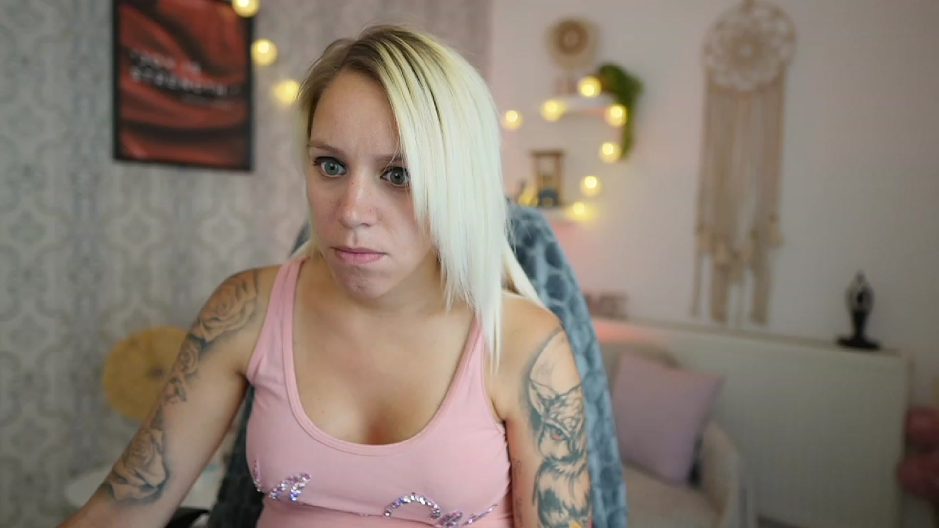 Gallery image thumbnail from Cherry__Blond's myfreecams stream on, 07/21/2023, 11:03 image 19 of 20