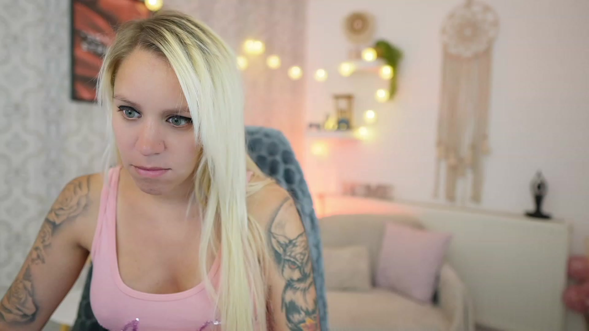 Gallery image thumbnail from Cherry__Blond's myfreecams stream on, 07/21/2023, 11:51 image 19 of 20