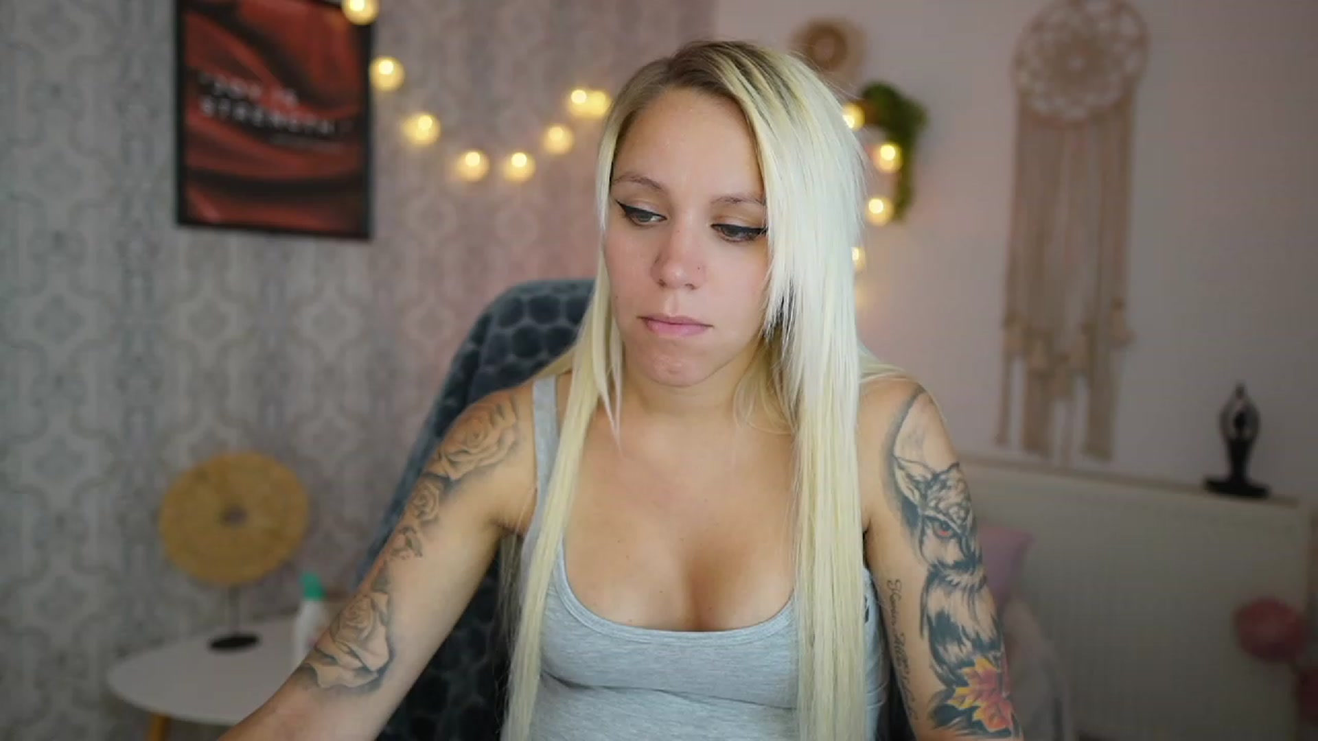 Gallery image thumbnail from Cherry__Blond's myfreecams stream on, 07/22/2023, 10:45 image 2 of 20