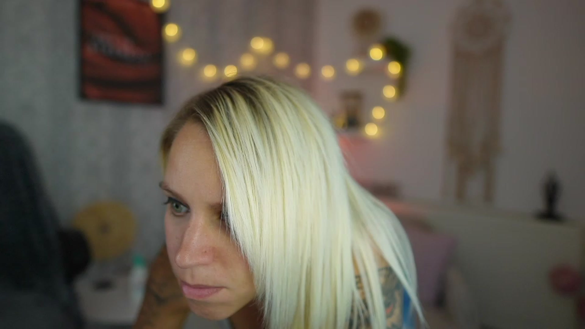 Gallery image thumbnail from Cherry__Blond's myfreecams stream on, 07/22/2023, 10:45 image 7 of 20