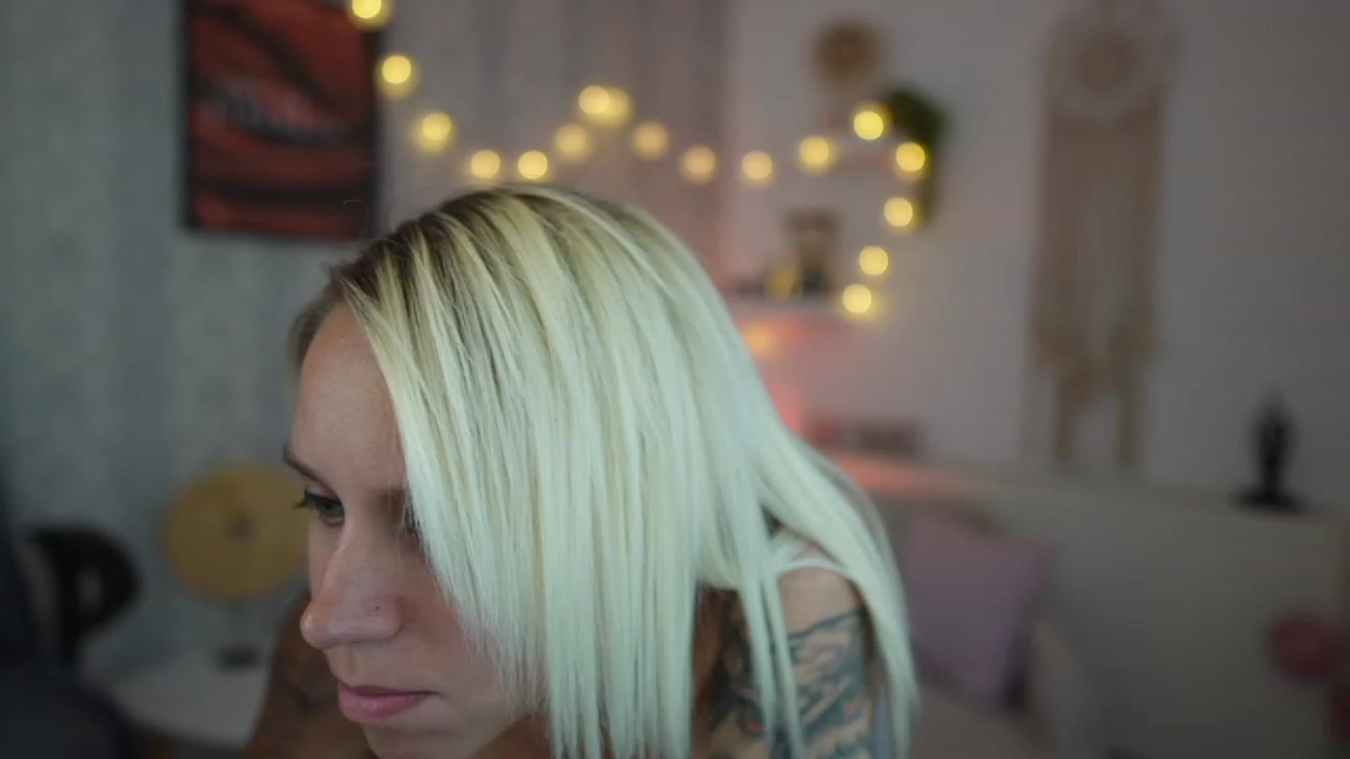 Gallery image thumbnail from Cherry__Blond's myfreecams stream on, 07/22/2023, 12:13 image 5 of 20
