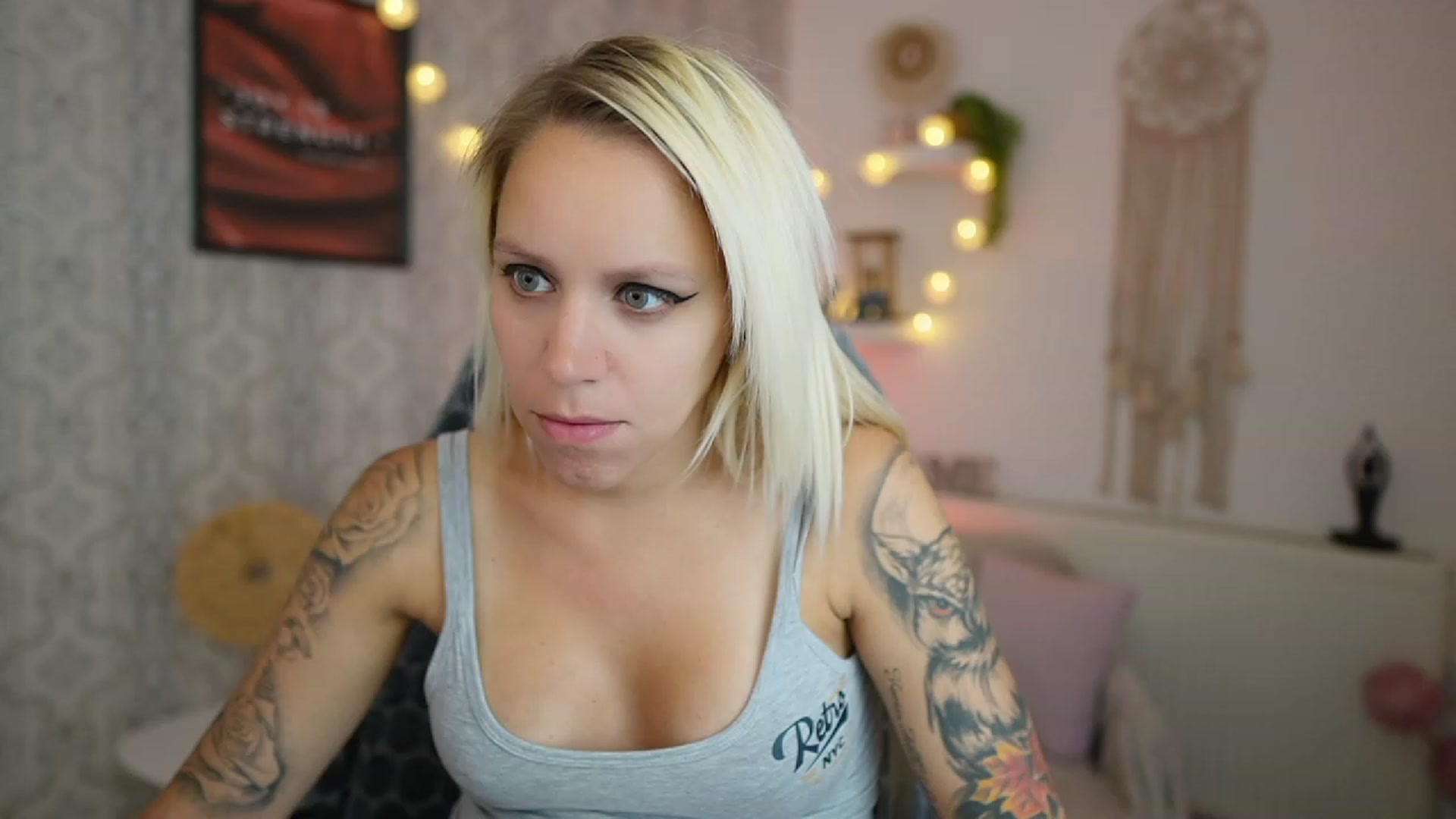 Gallery image thumbnail from Cherry__Blond's myfreecams stream on, 07/22/2023, 12:45 image 16 of 20