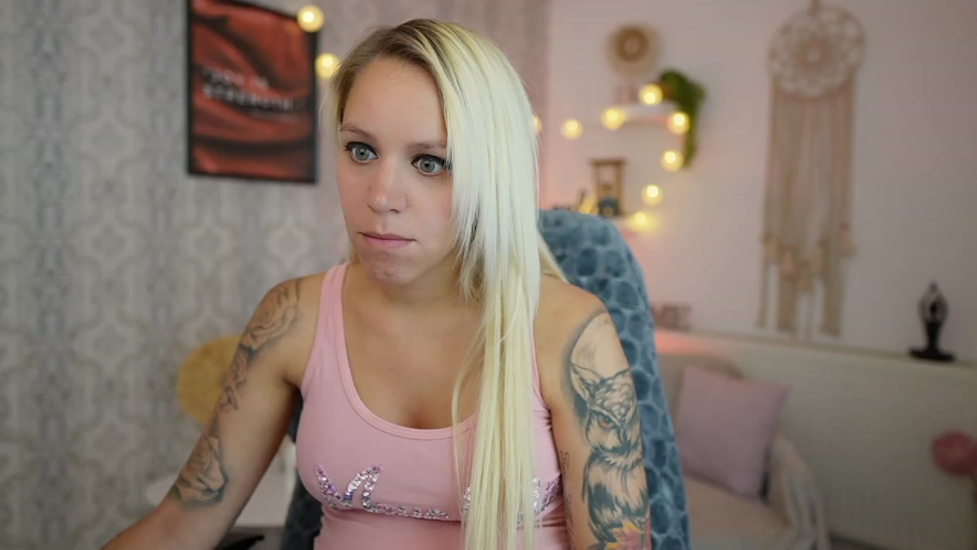 Gallery image thumbnail from Cherry__Blond's myfreecams stream on, 07/23/2023, 09:40 image 14 of 20