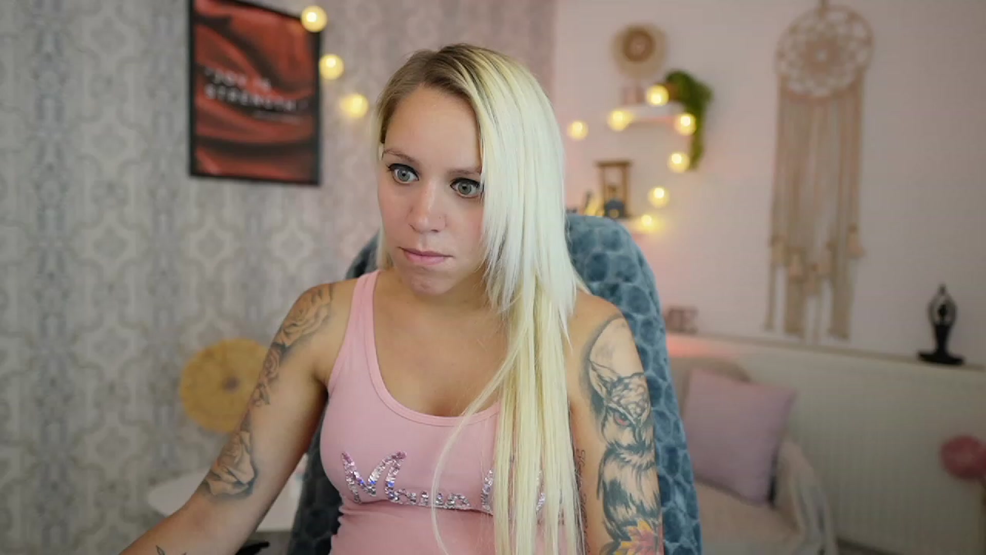 Gallery image thumbnail from Cherry__Blond's myfreecams stream on, 07/23/2023, 09:40 image 15 of 20