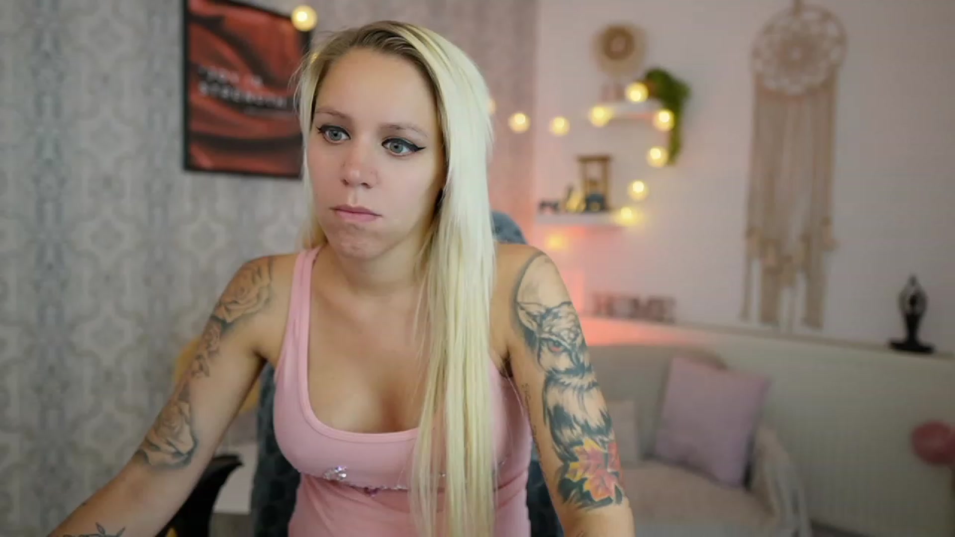Gallery image thumbnail from Cherry__Blond's myfreecams stream on, 07/23/2023, 11:22 image 4 of 20