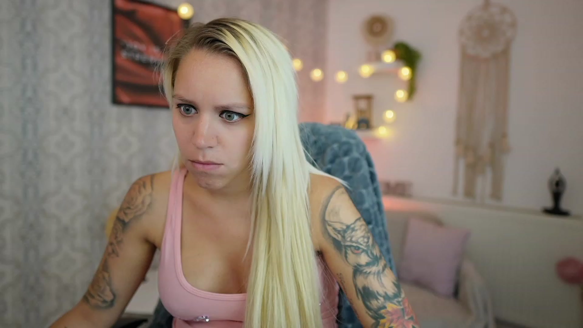 Gallery image thumbnail from Cherry__Blond's myfreecams stream on, 07/23/2023, 11:22 image 15 of 20