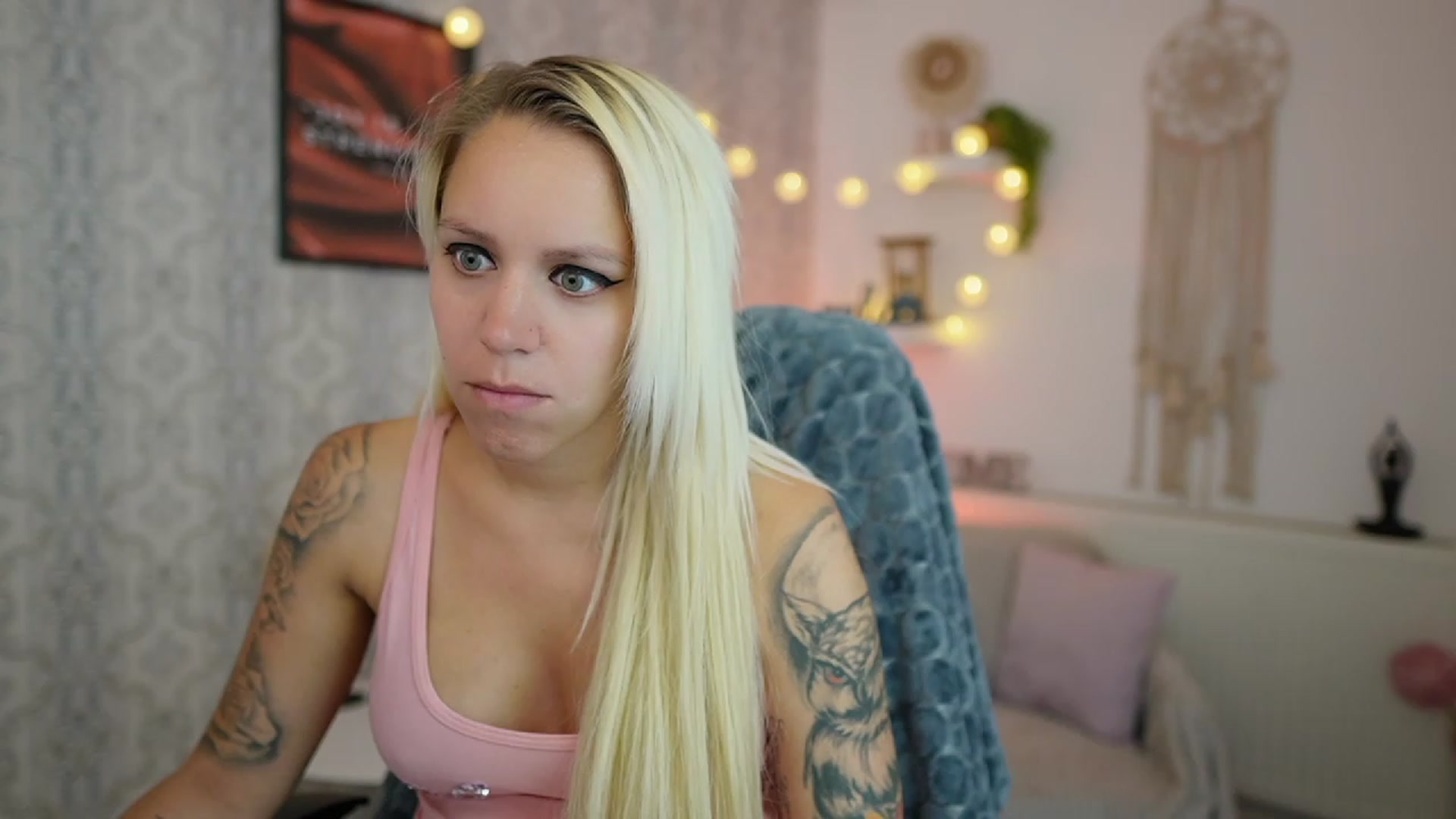 Gallery image thumbnail from Cherry__Blond's myfreecams stream on, 07/23/2023, 11:22 image 16 of 20