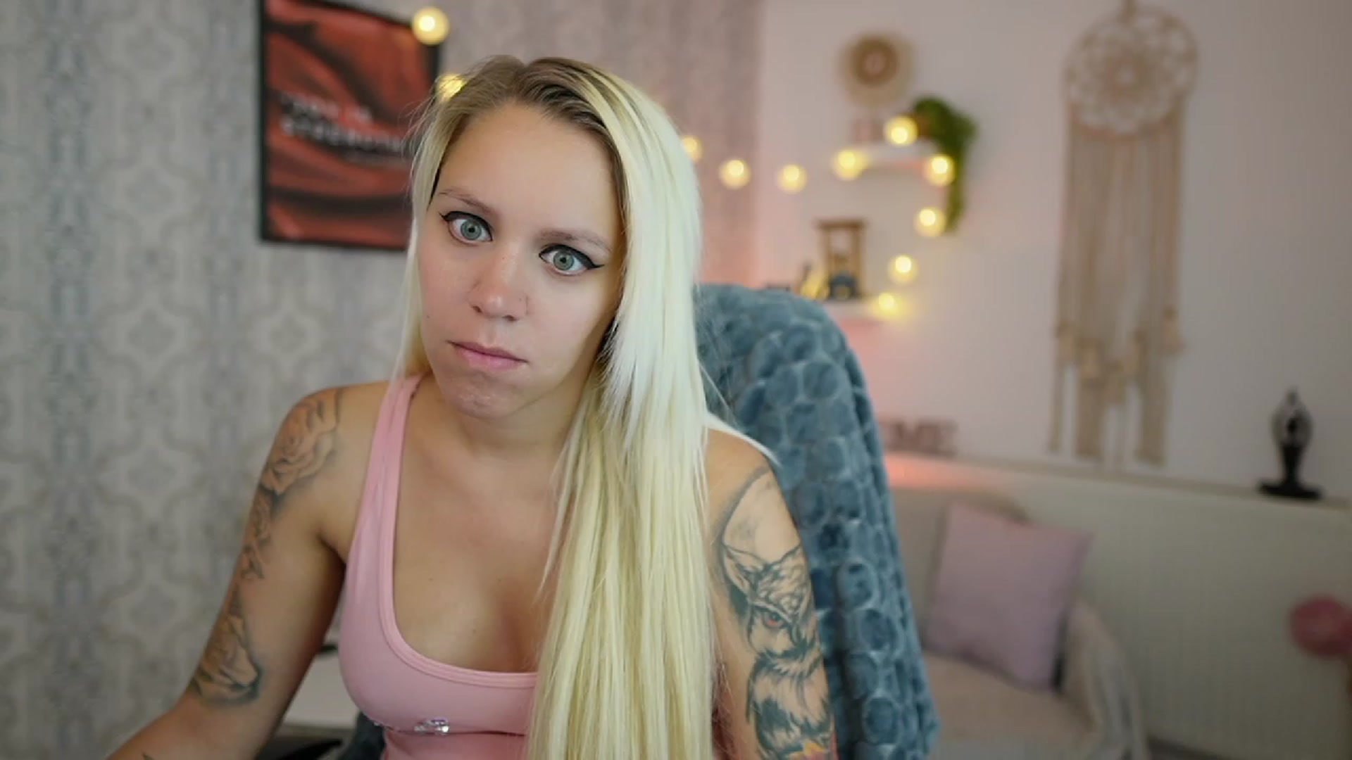 Gallery image thumbnail from Cherry__Blond's myfreecams stream on, 07/23/2023, 11:22 image 12 of 20