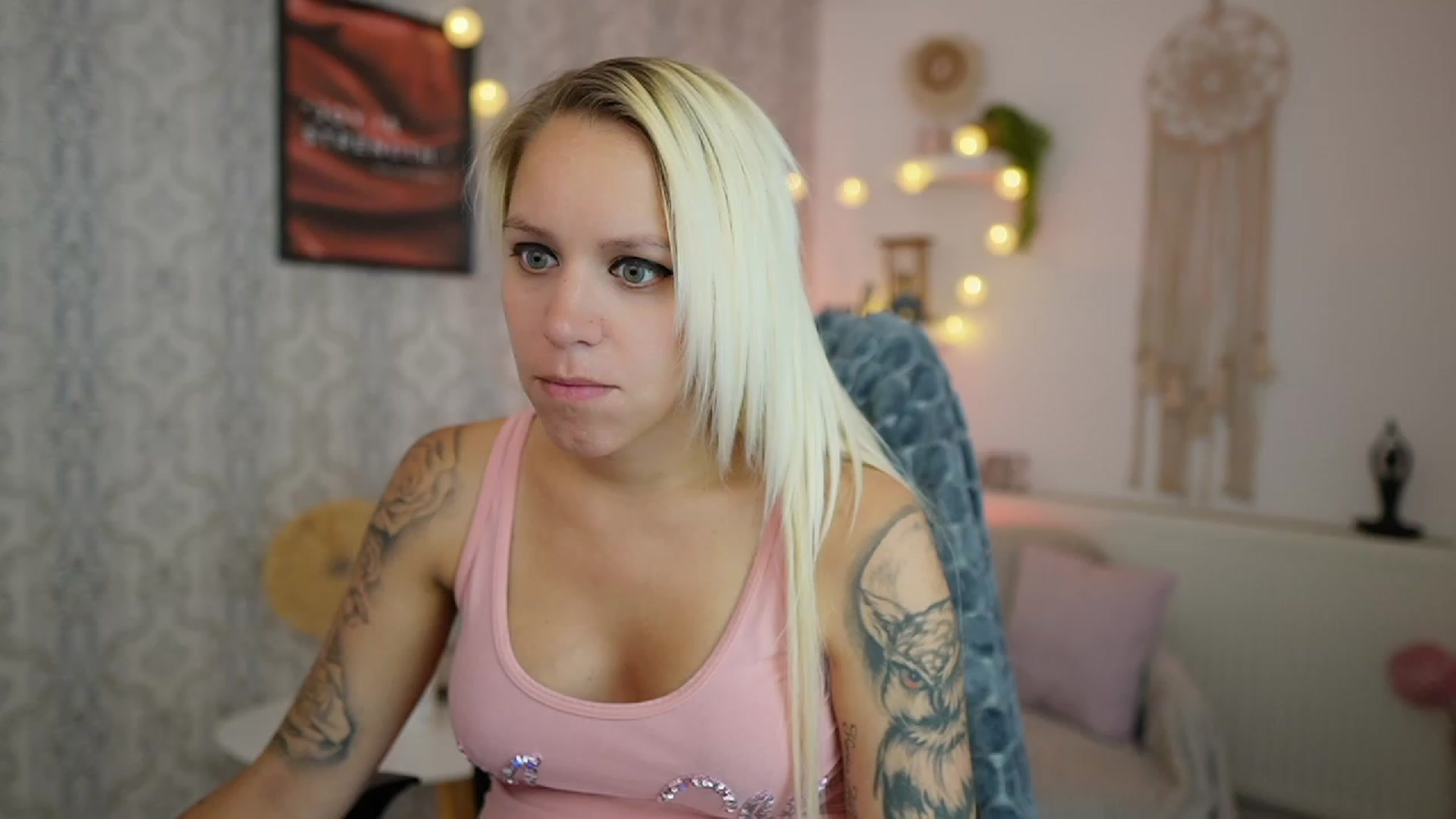 Gallery image thumbnail from Cherry__Blond's myfreecams stream on, 07/23/2023, 11:50 image 18 of 20