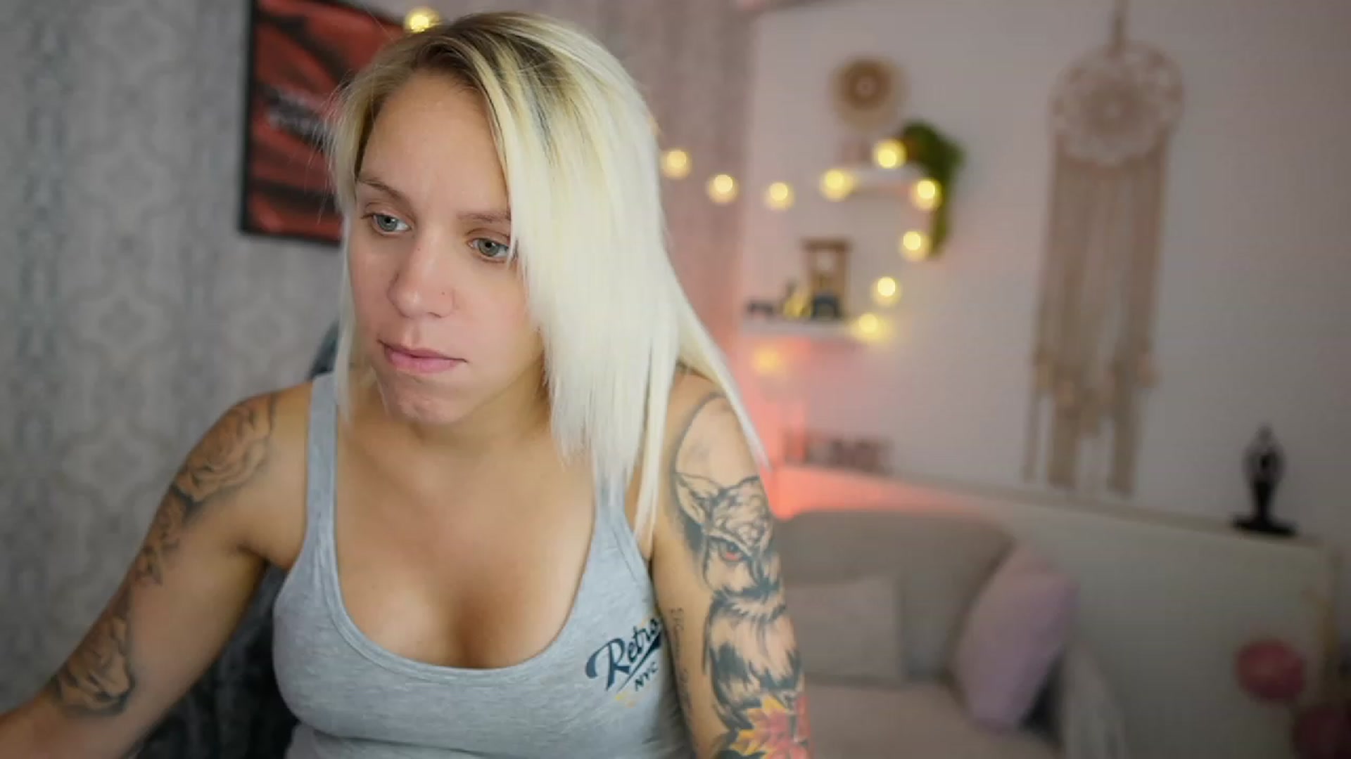 Gallery image thumbnail from Cherry__Blond's myfreecams stream on, 07/25/2023, 11:27 image 18 of 20