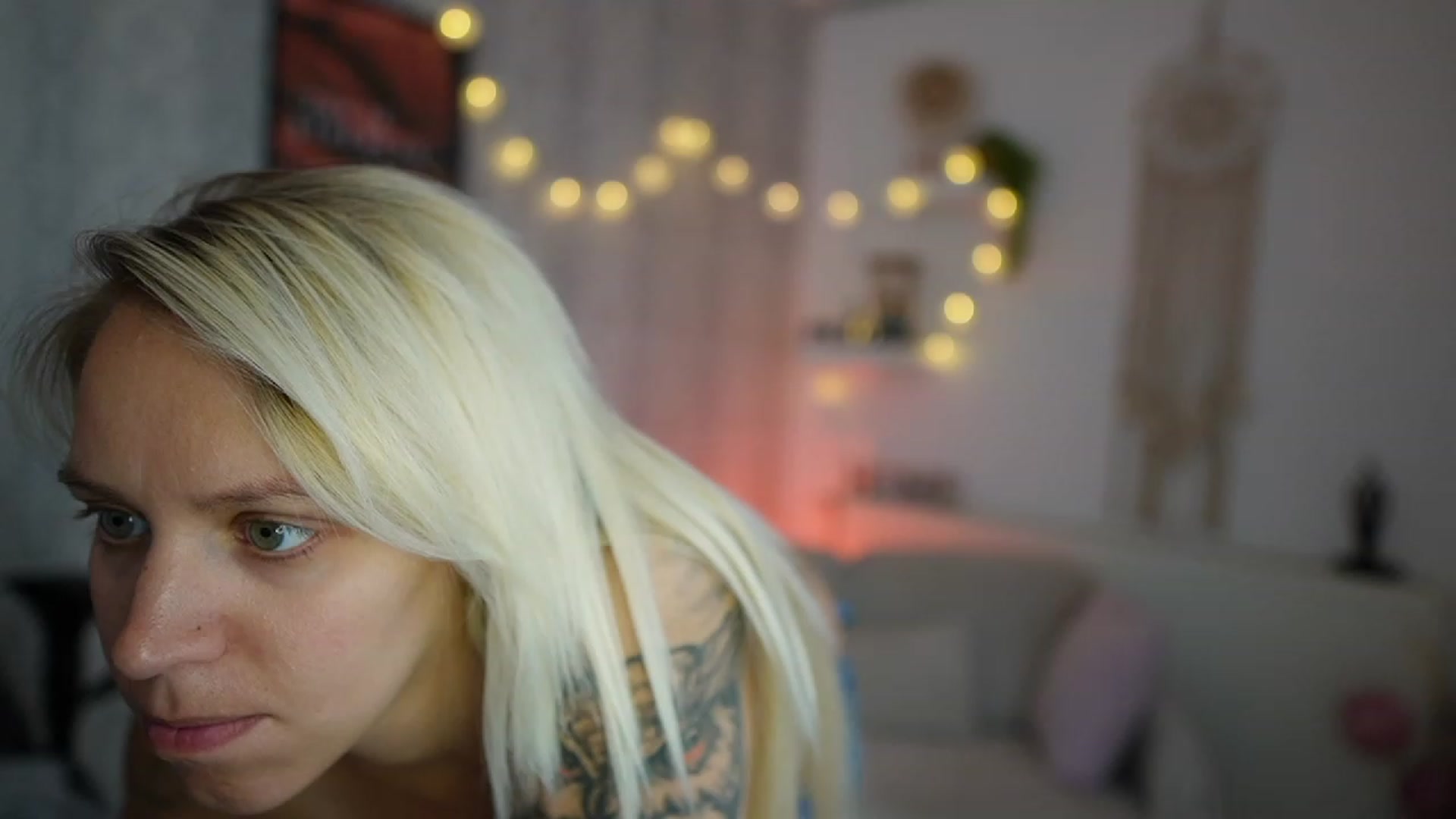 Gallery image thumbnail from Cherry__Blond's myfreecams stream on, 07/25/2023, 11:27 image 3 of 20