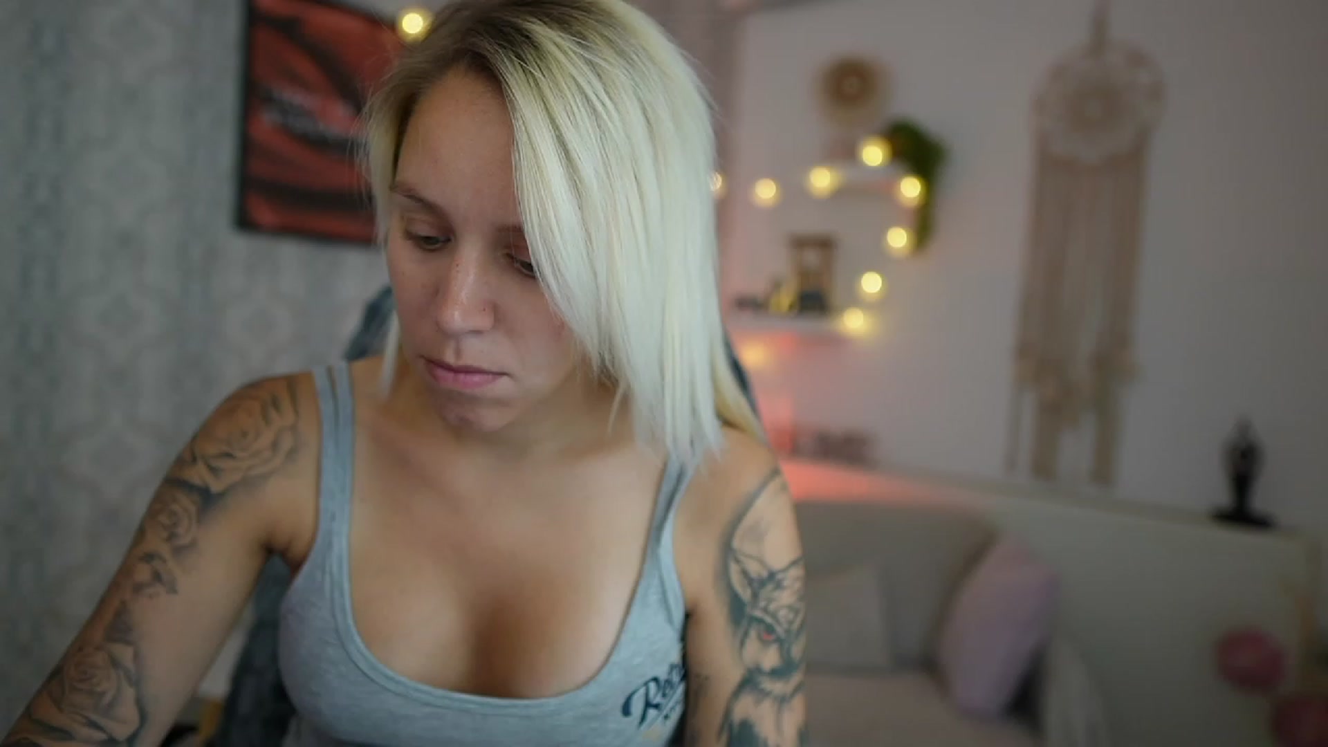 Gallery image thumbnail from Cherry__Blond's myfreecams stream on, 07/25/2023, 12:28 image 1 of 20