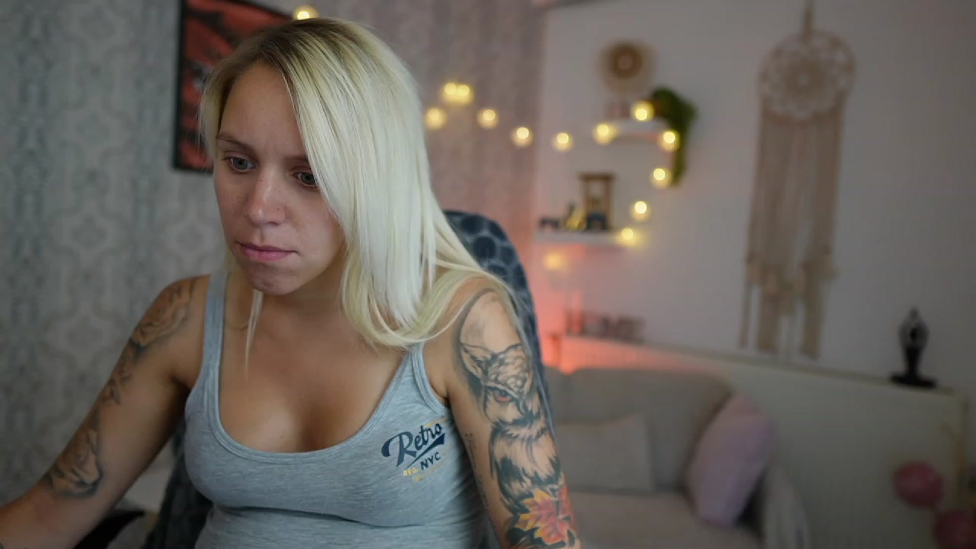 Gallery image thumbnail from Cherry__Blond's myfreecams stream on, 07/25/2023, 12:28 image 10 of 20