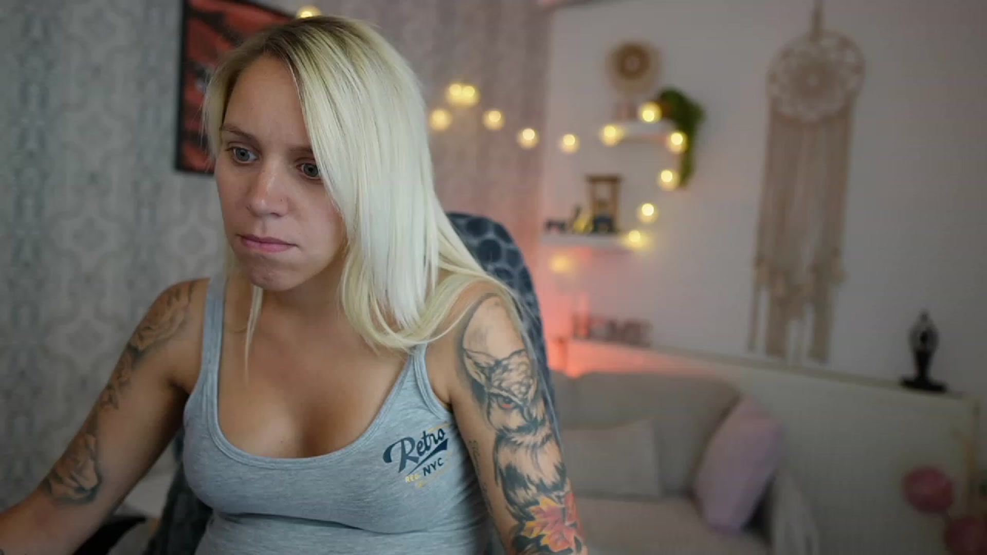 Gallery image thumbnail from Cherry__Blond's myfreecams stream on, 07/25/2023, 12:28 image 11 of 20