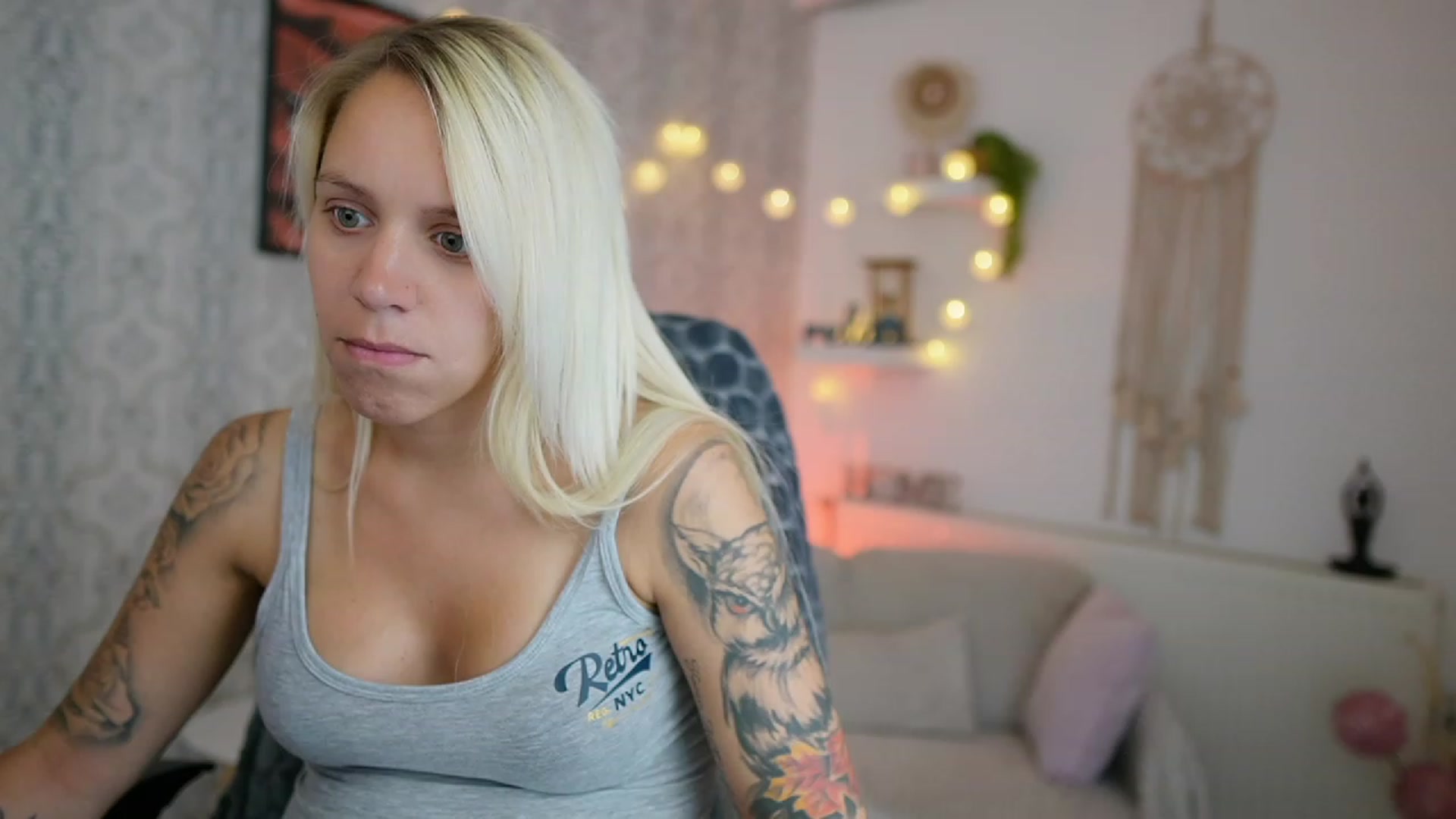 Gallery image thumbnail from Cherry__Blond's myfreecams stream on, 07/25/2023, 12:28 image 12 of 20