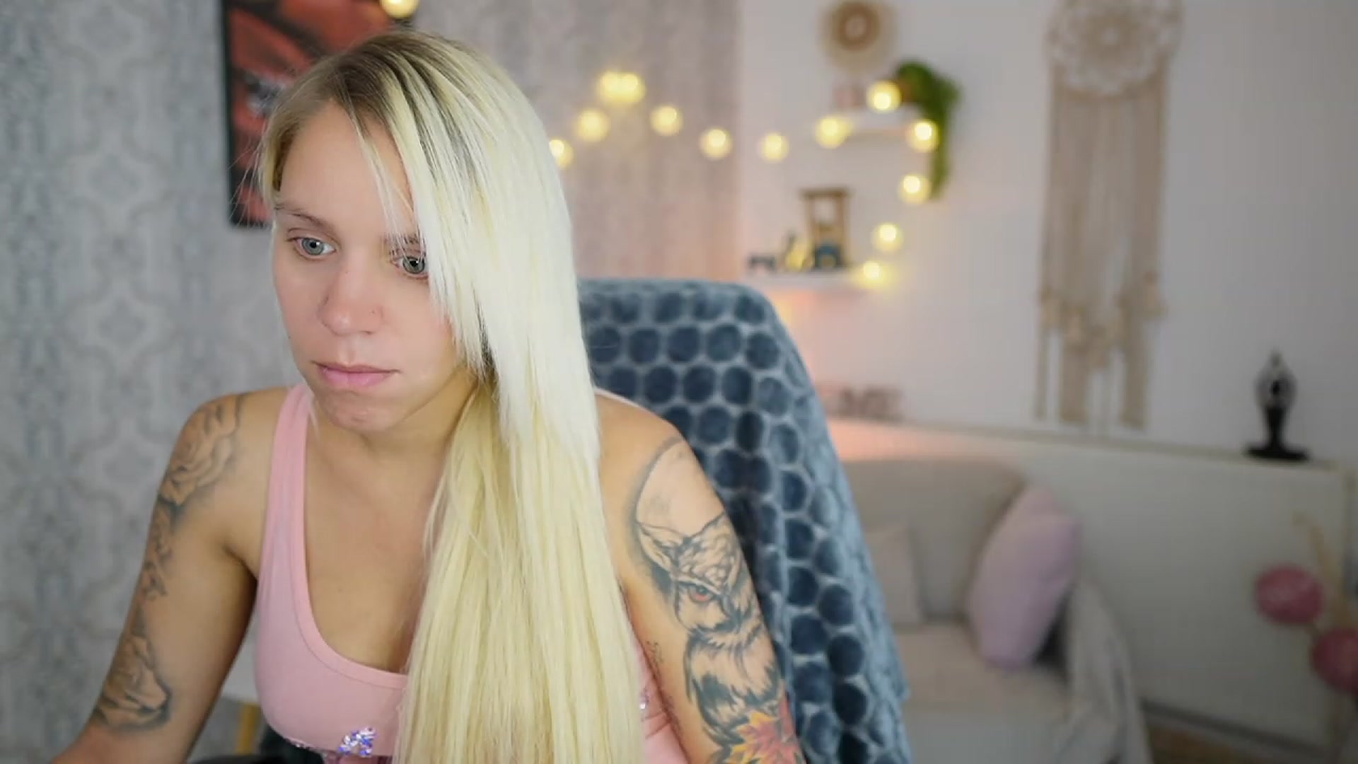 Gallery image thumbnail from Cherry__Blond's myfreecams stream on, 07/26/2023, 08:39 image 15 of 20