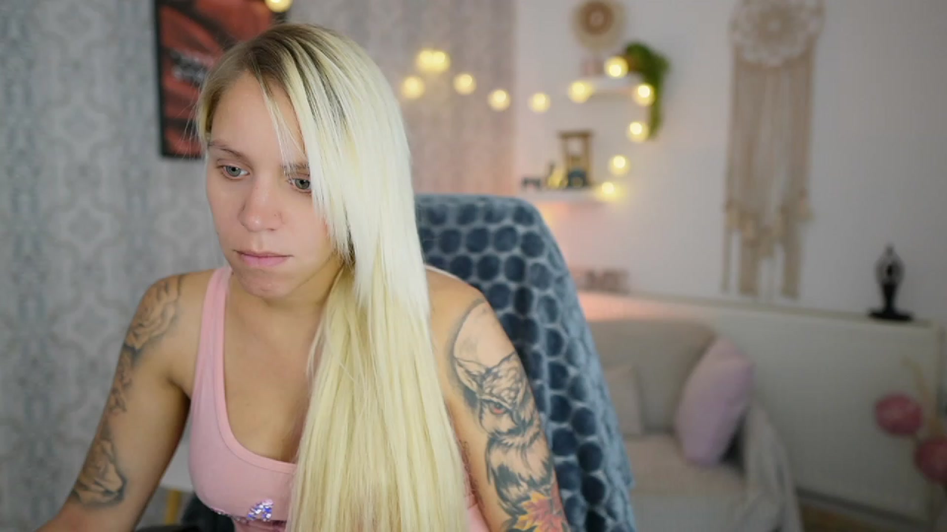 Gallery image thumbnail from Cherry__Blond's myfreecams stream on, 07/26/2023, 08:39 image 14 of 20
