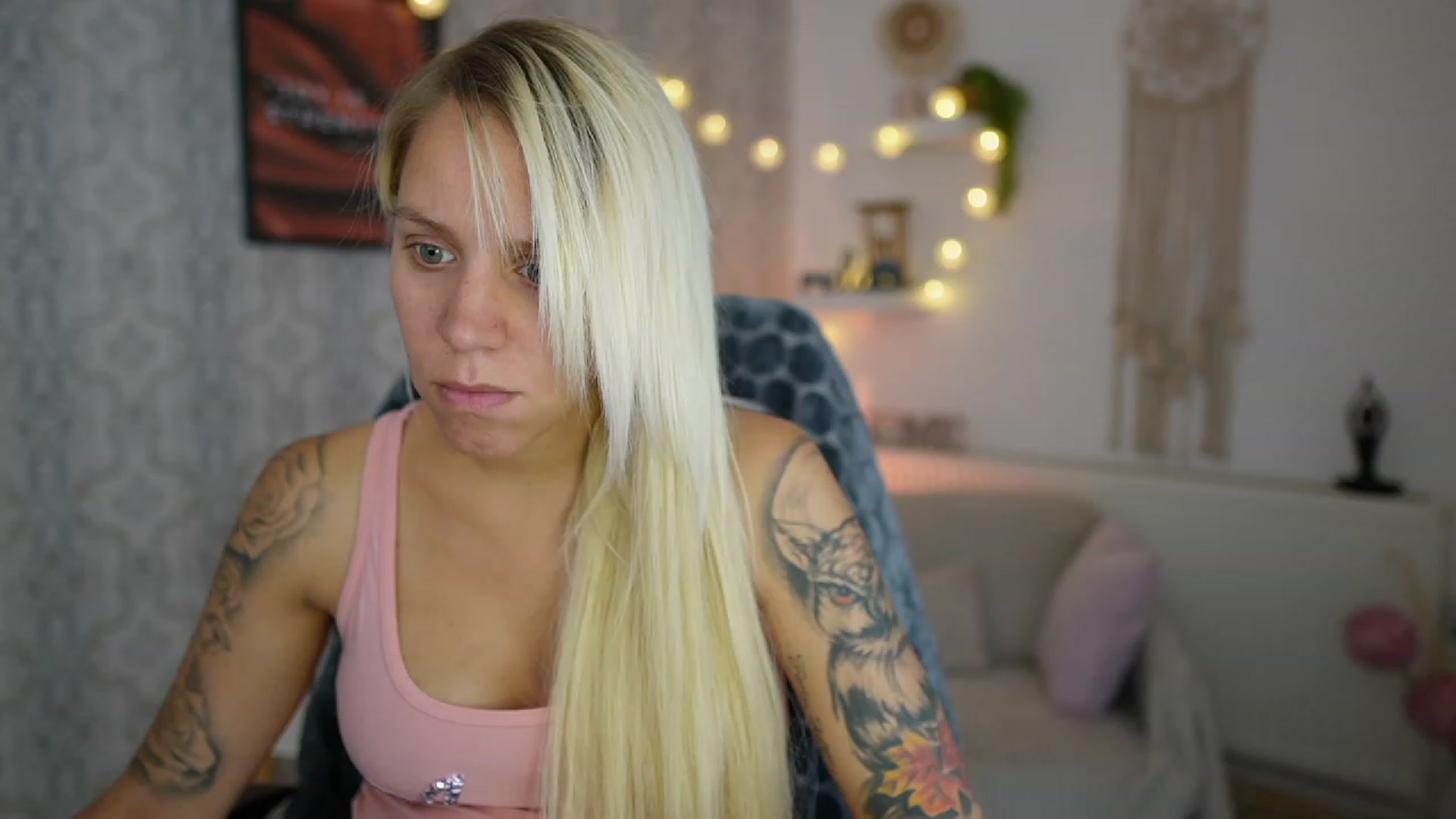 Gallery image thumbnail from Cherry__Blond's myfreecams stream on, 07/26/2023, 08:39 image 4 of 20