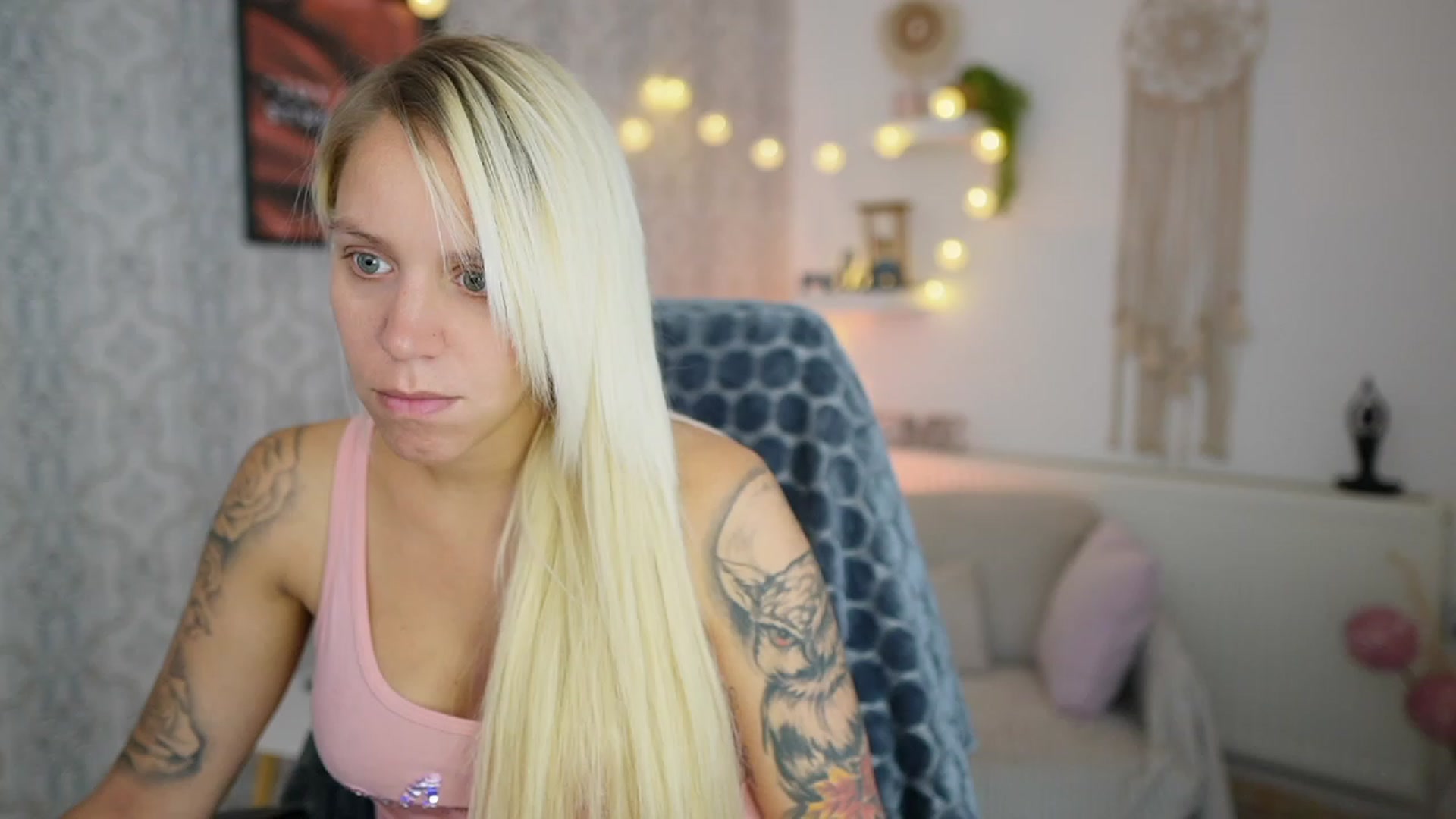 Gallery image thumbnail from Cherry__Blond's myfreecams stream on, 07/26/2023, 08:39 image 12 of 20