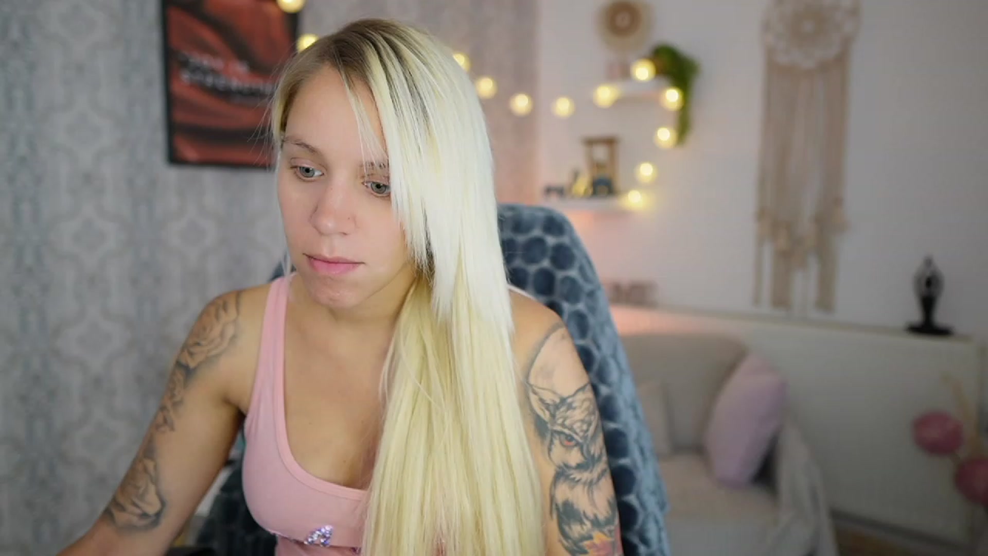 Gallery image thumbnail from Cherry__Blond's myfreecams stream on, 07/26/2023, 08:39 image 7 of 20