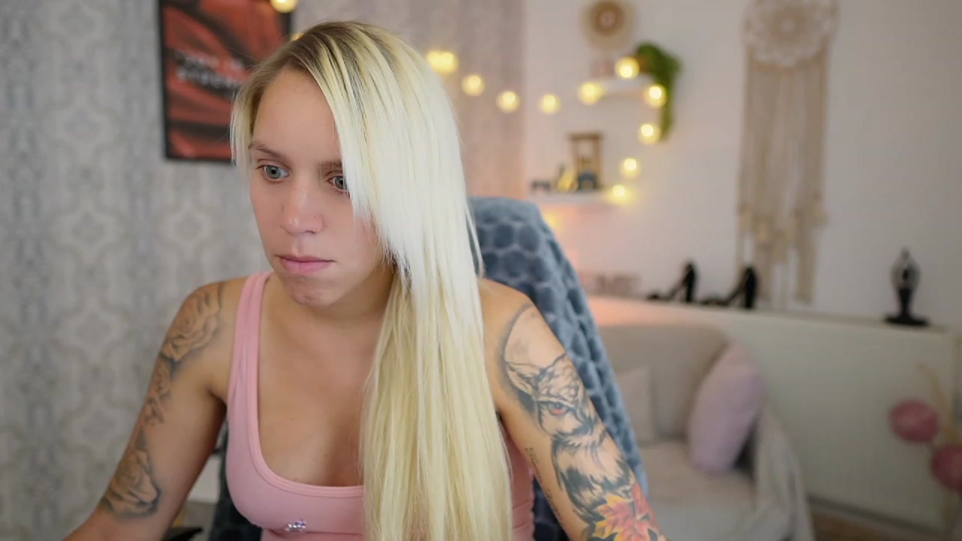 Gallery image thumbnail from Cherry__Blond's myfreecams stream on, 07/26/2023, 11:27 image 7 of 20