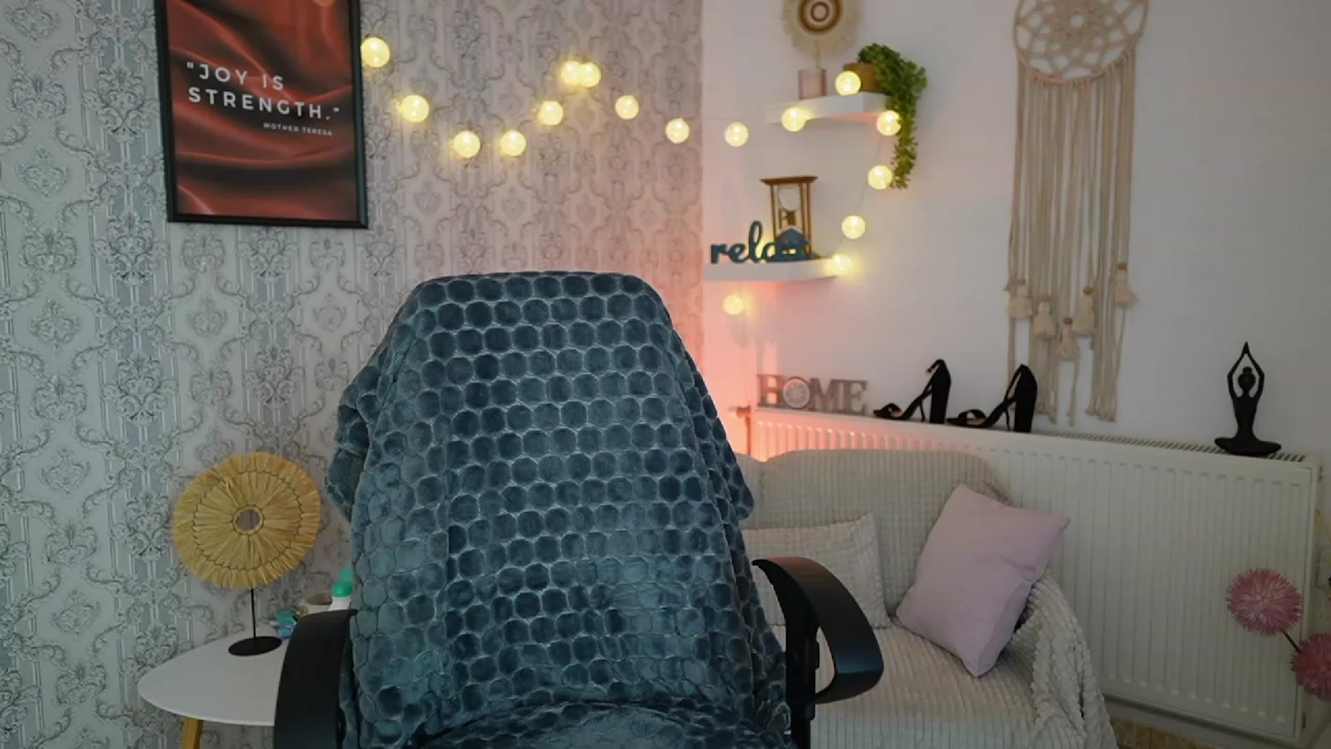 Gallery image thumbnail from Cherry__Blond's myfreecams stream on, 07/27/2023, 09:31 image 5 of 20