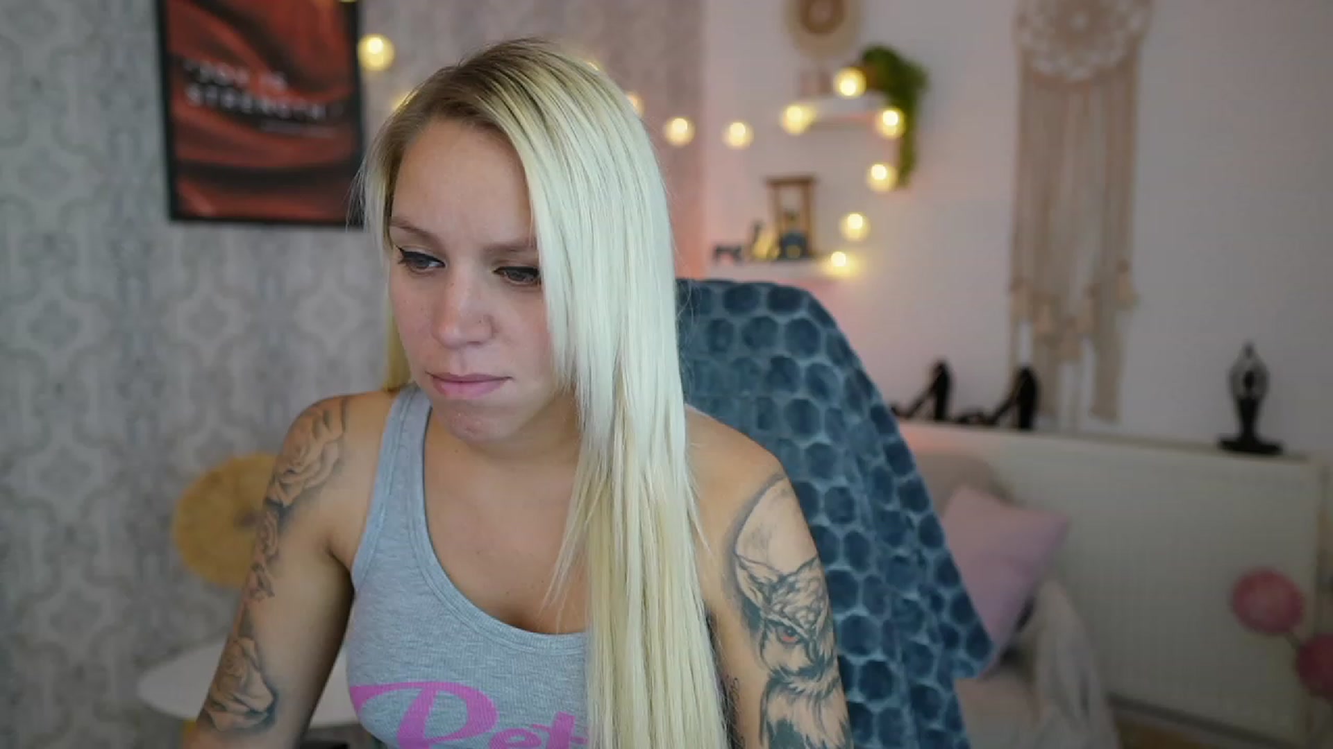 Gallery image thumbnail from Cherry__Blond's myfreecams stream on, 07/27/2023, 09:31 image 1 of 20