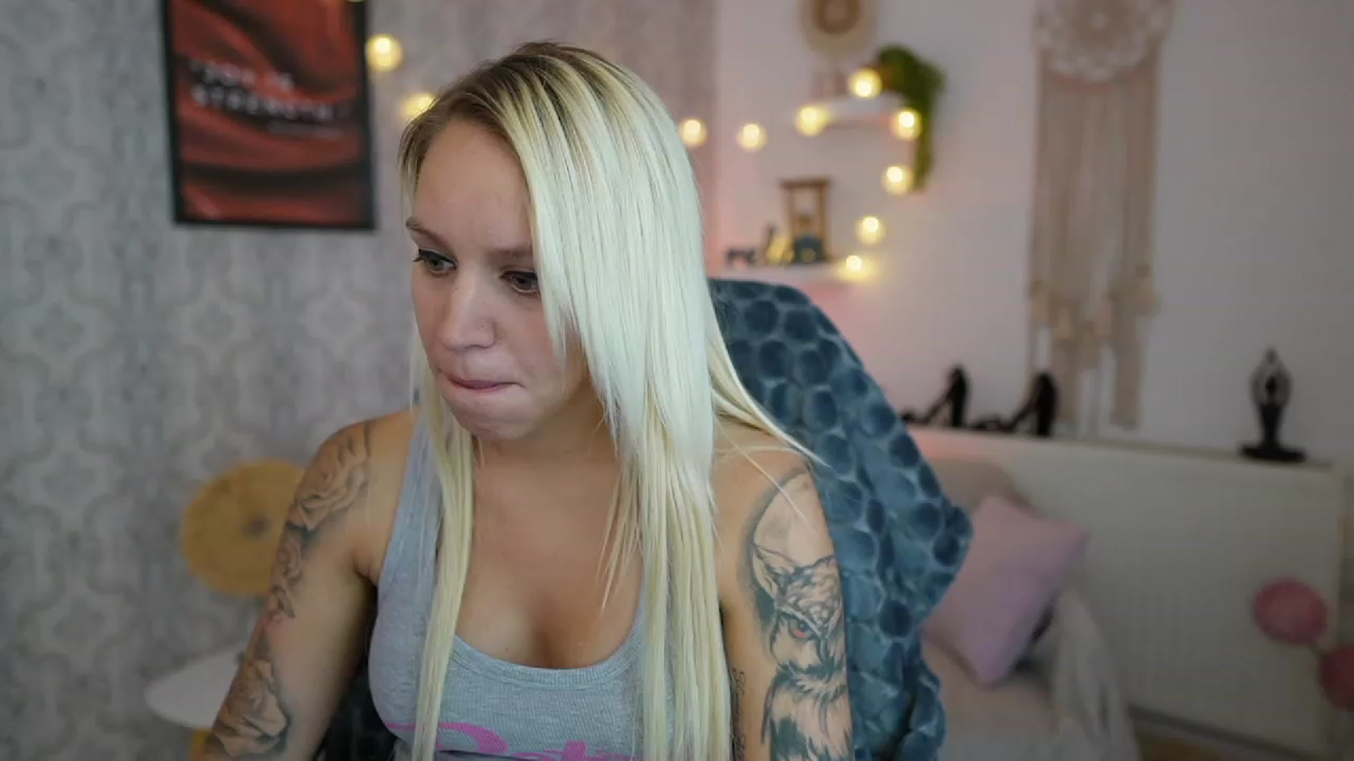 Gallery image thumbnail from Cherry__Blond's myfreecams stream on, 07/27/2023, 10:29 image 1 of 20
